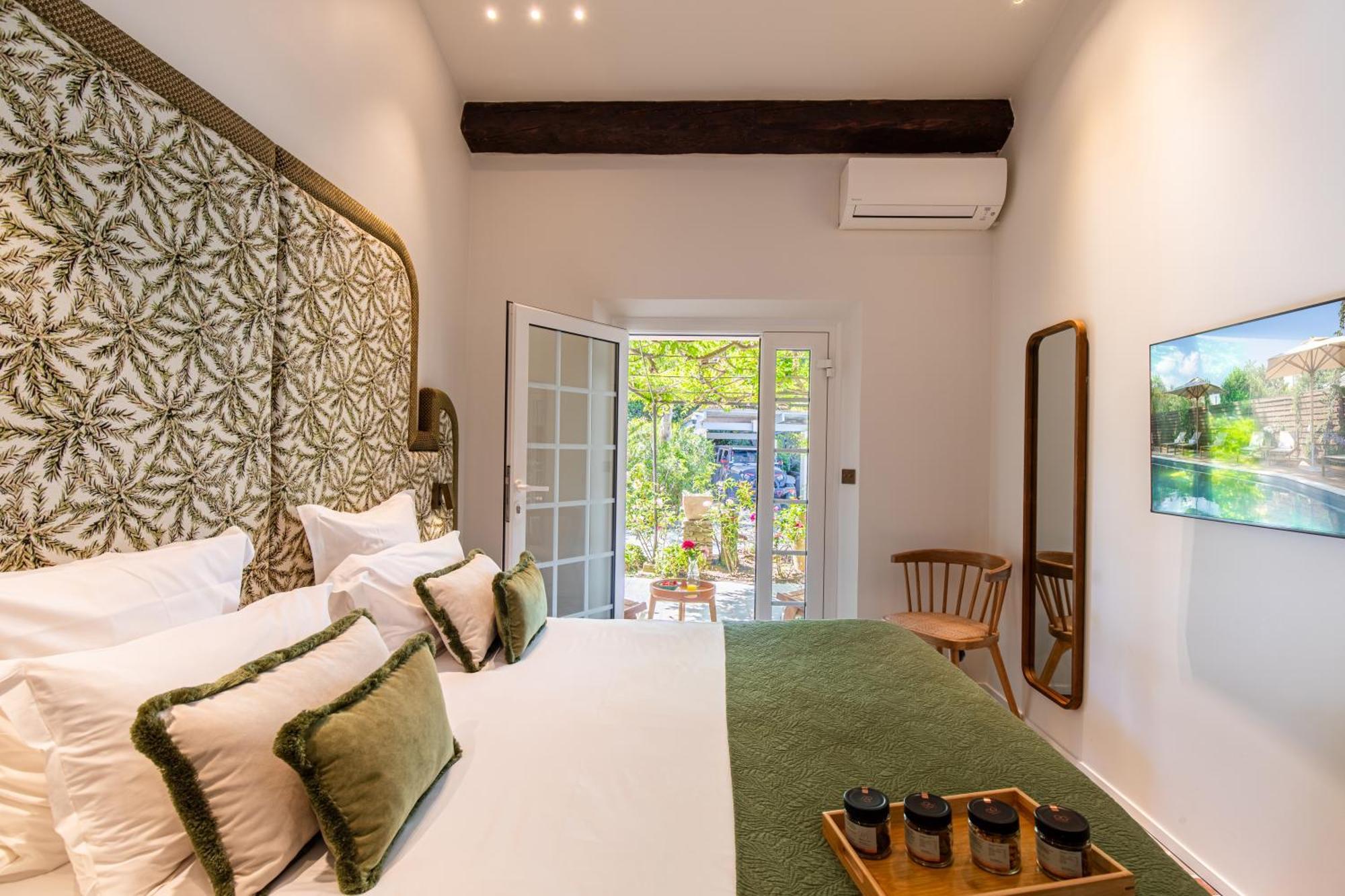 Lou Cagnard Hotel