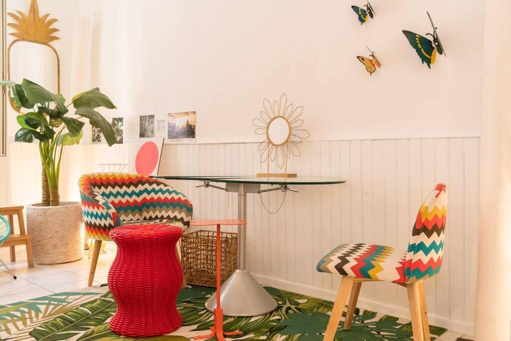 30m2 Climatises Dans Le Village Saint-Tropez