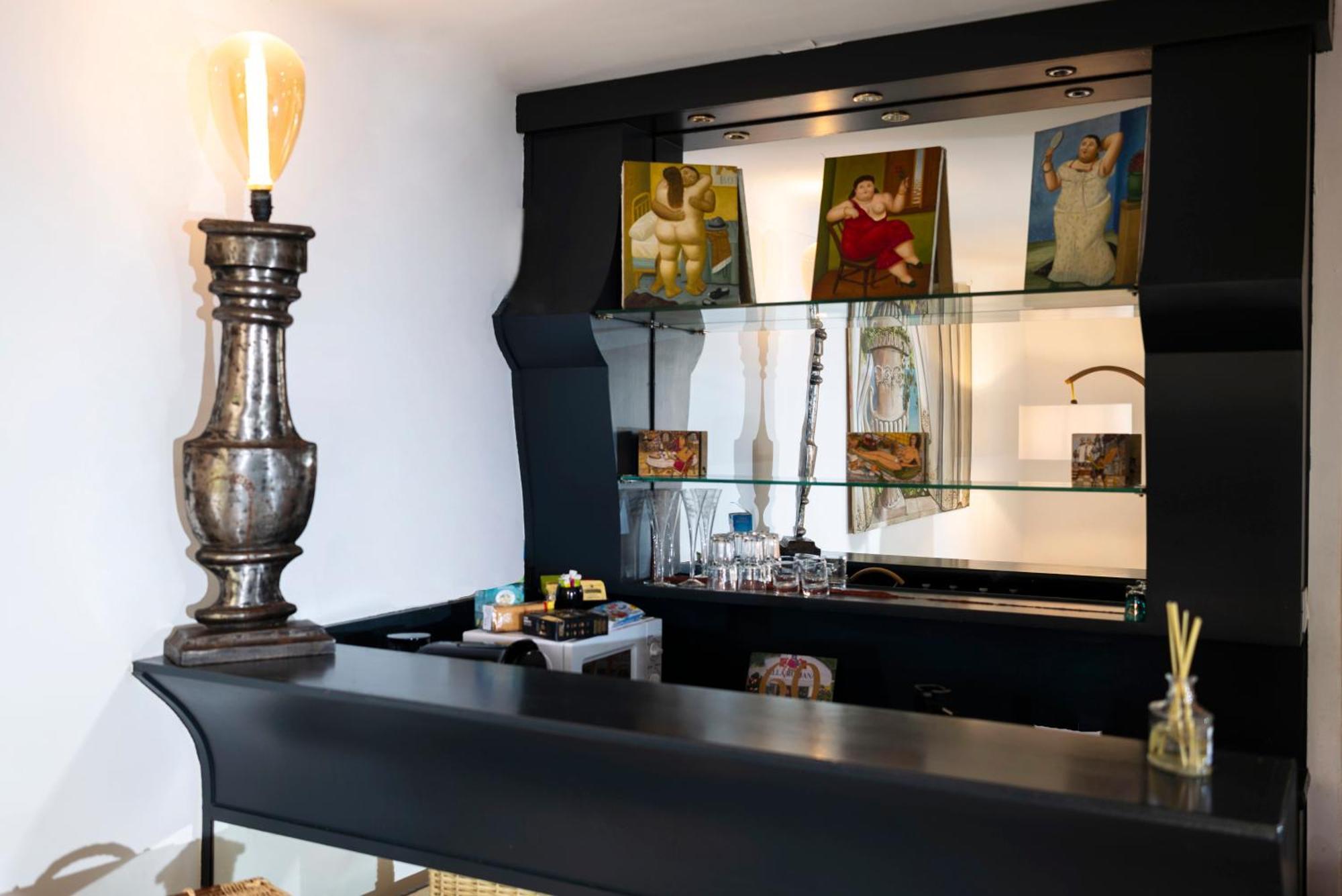 Aparthotel La Bravade Luxe Et Serenite Au Coeur De Spacieuses Avec Jardin Enchanteur *
