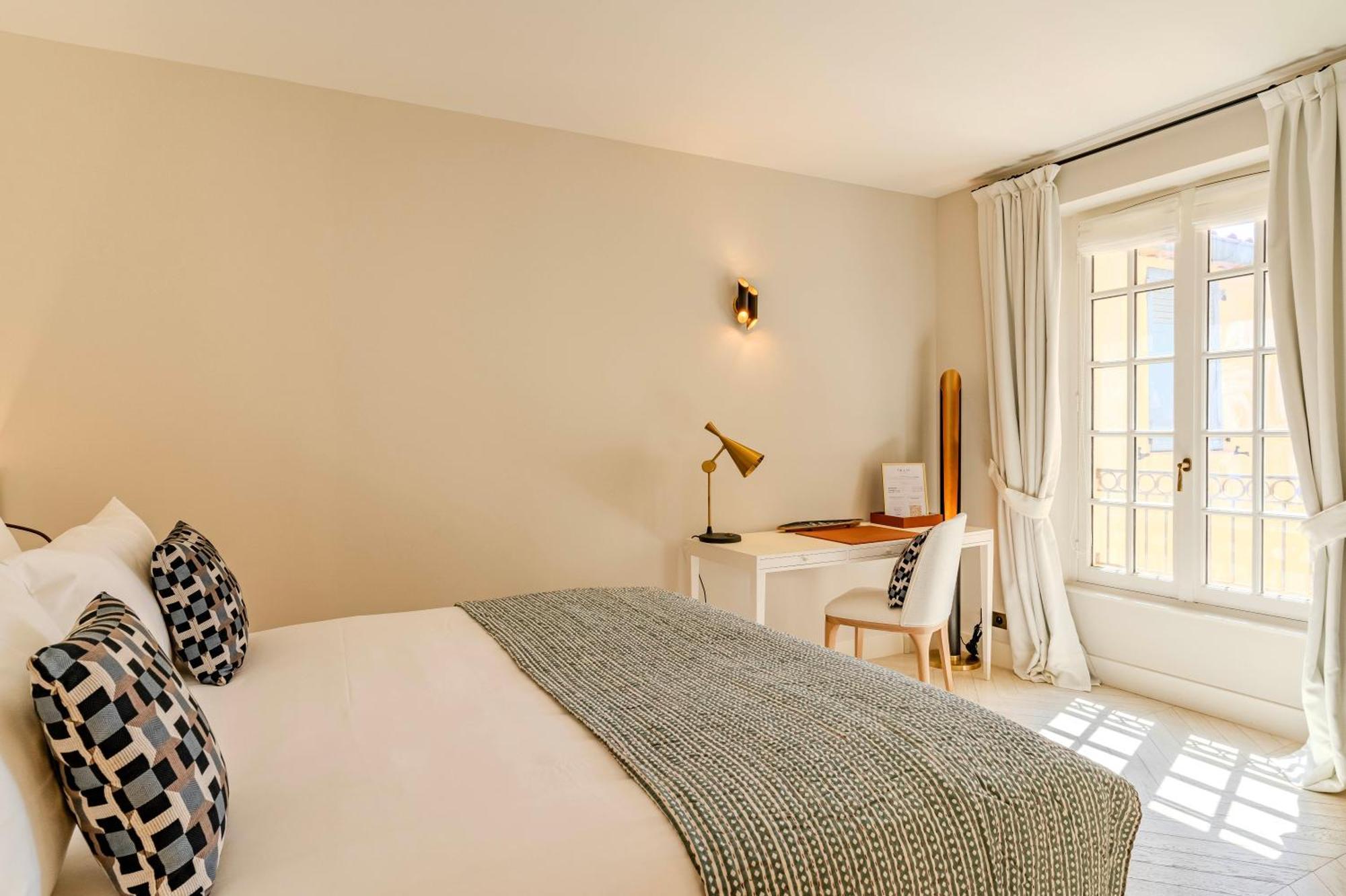 By Le Yaca Aparthotel *