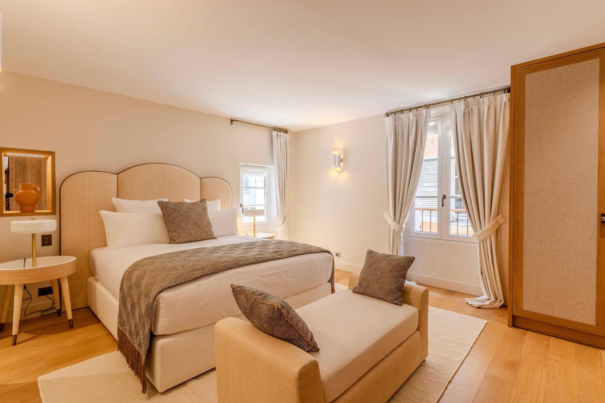 Aparthotel By Le Yaca *