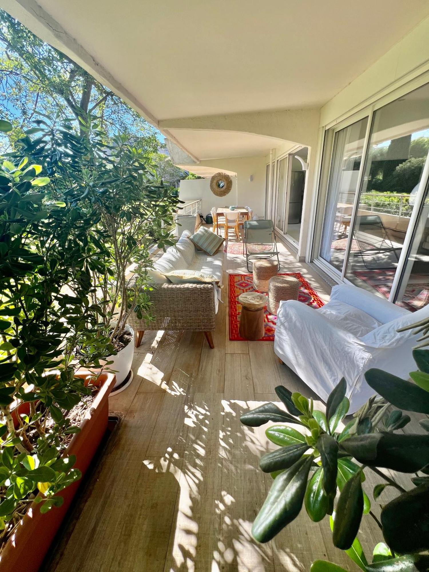 Mon Eden Au Soleil De *