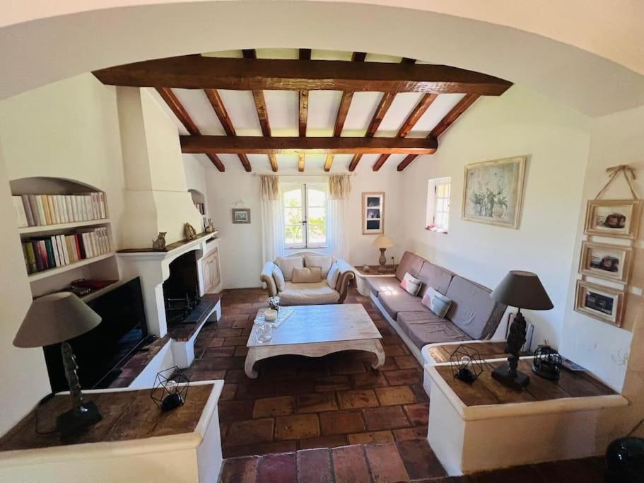 Provencale, Piscine Villa Saint-Tropez