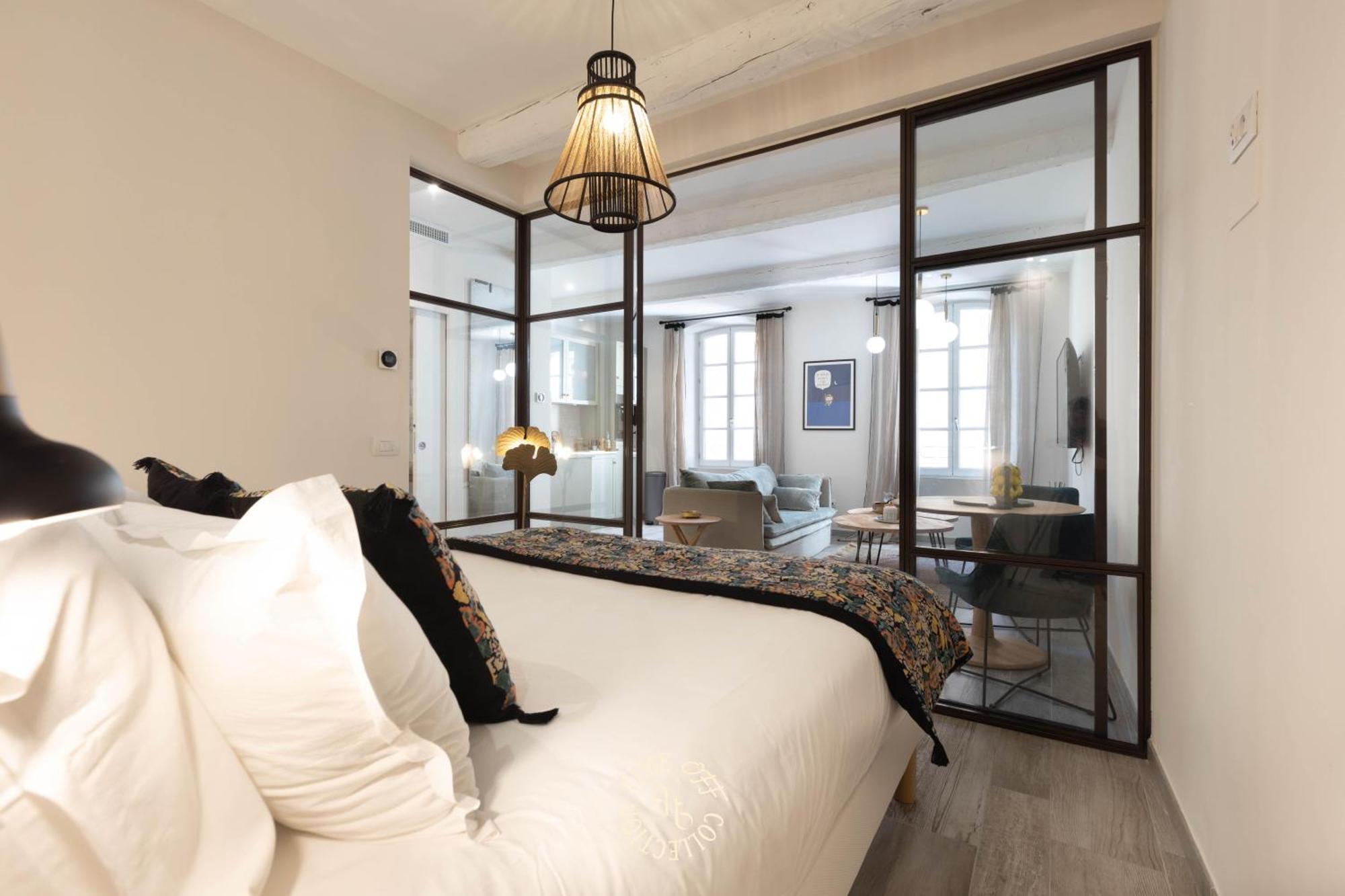 Apartment Sainte Anne By Time Off Collection *