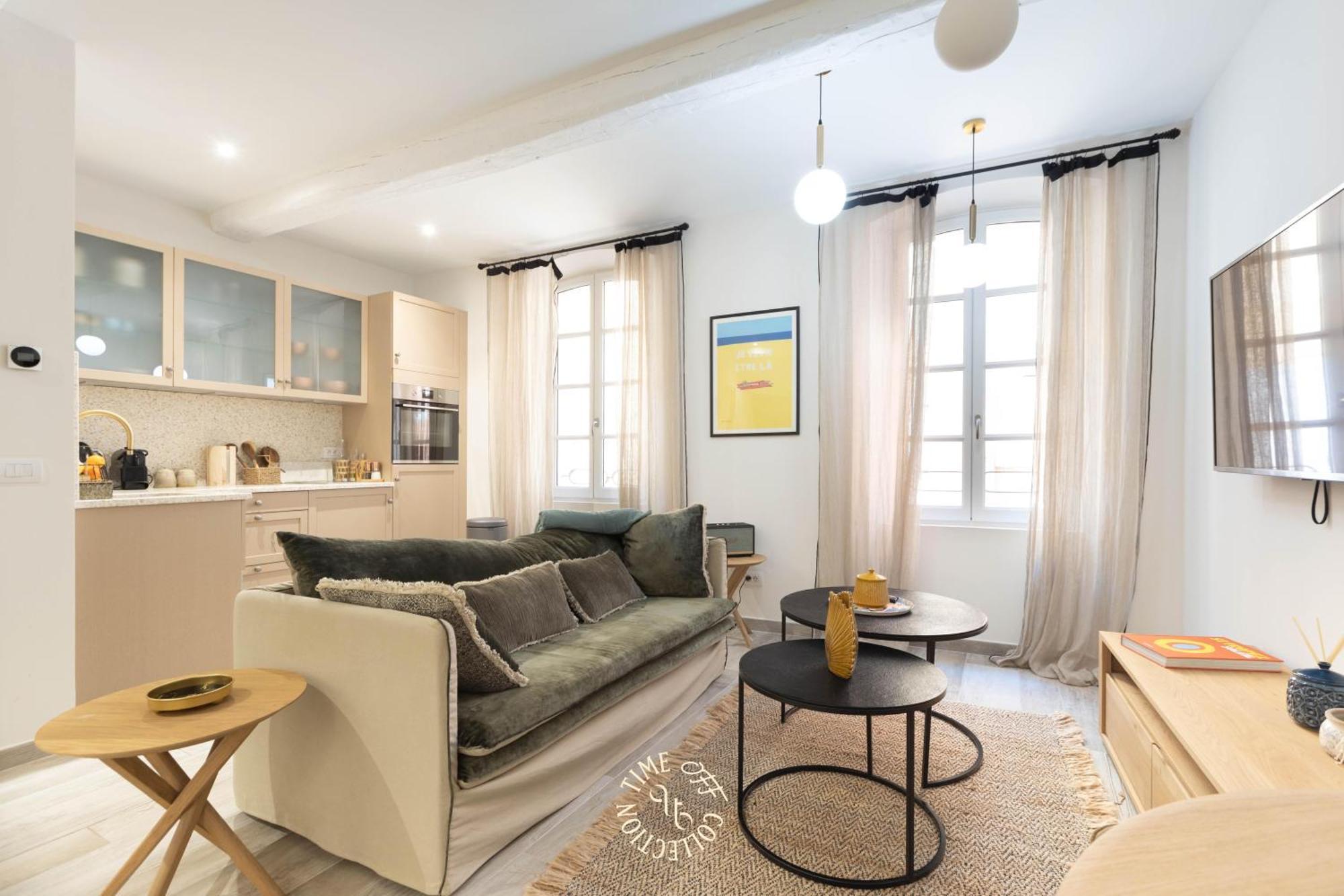 Apartment Sainte Anne By Time Off Collection Saint-Tropez