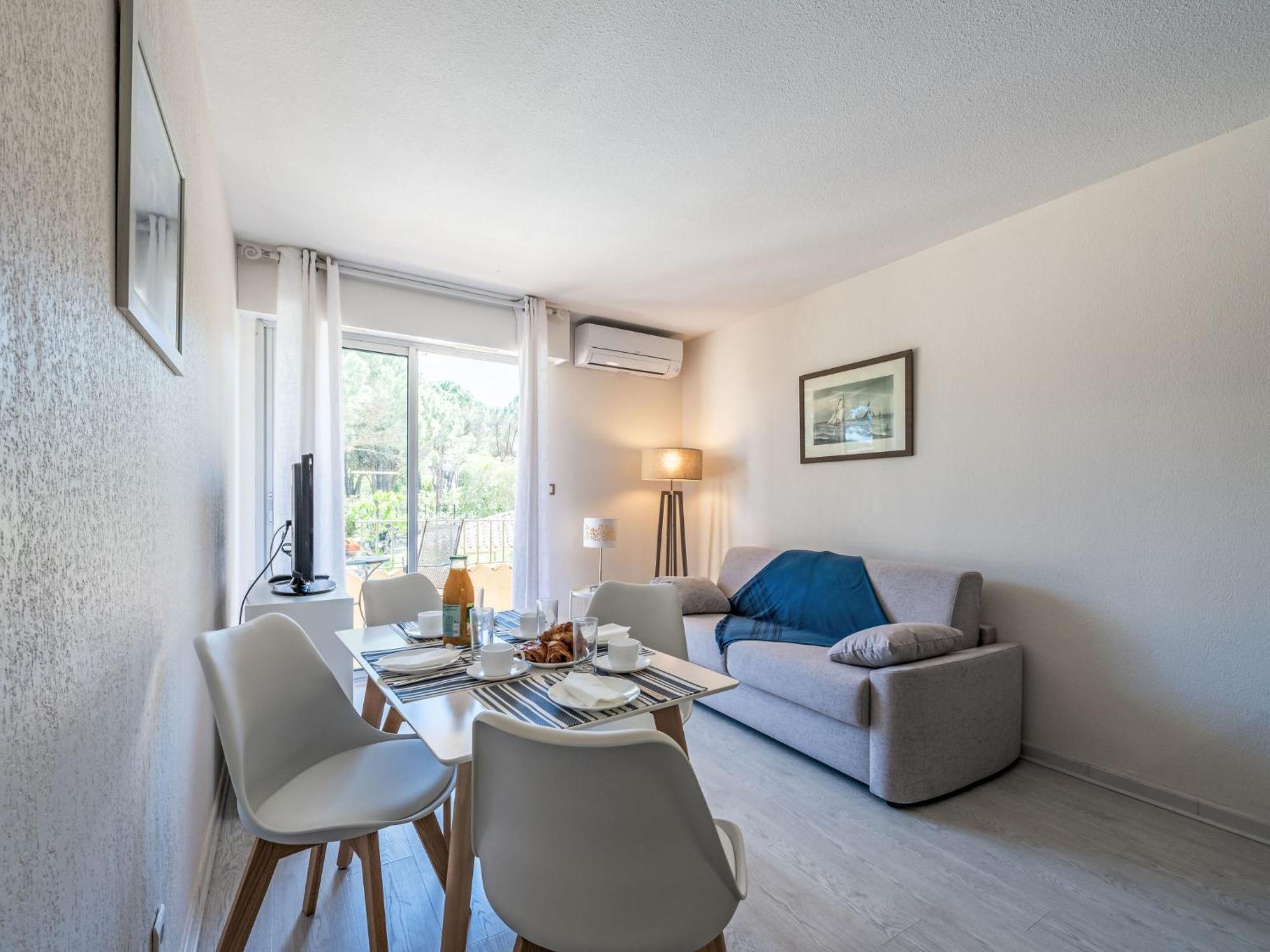 Caesar Domus-1 By Interhome Apartment Saint-Tropez