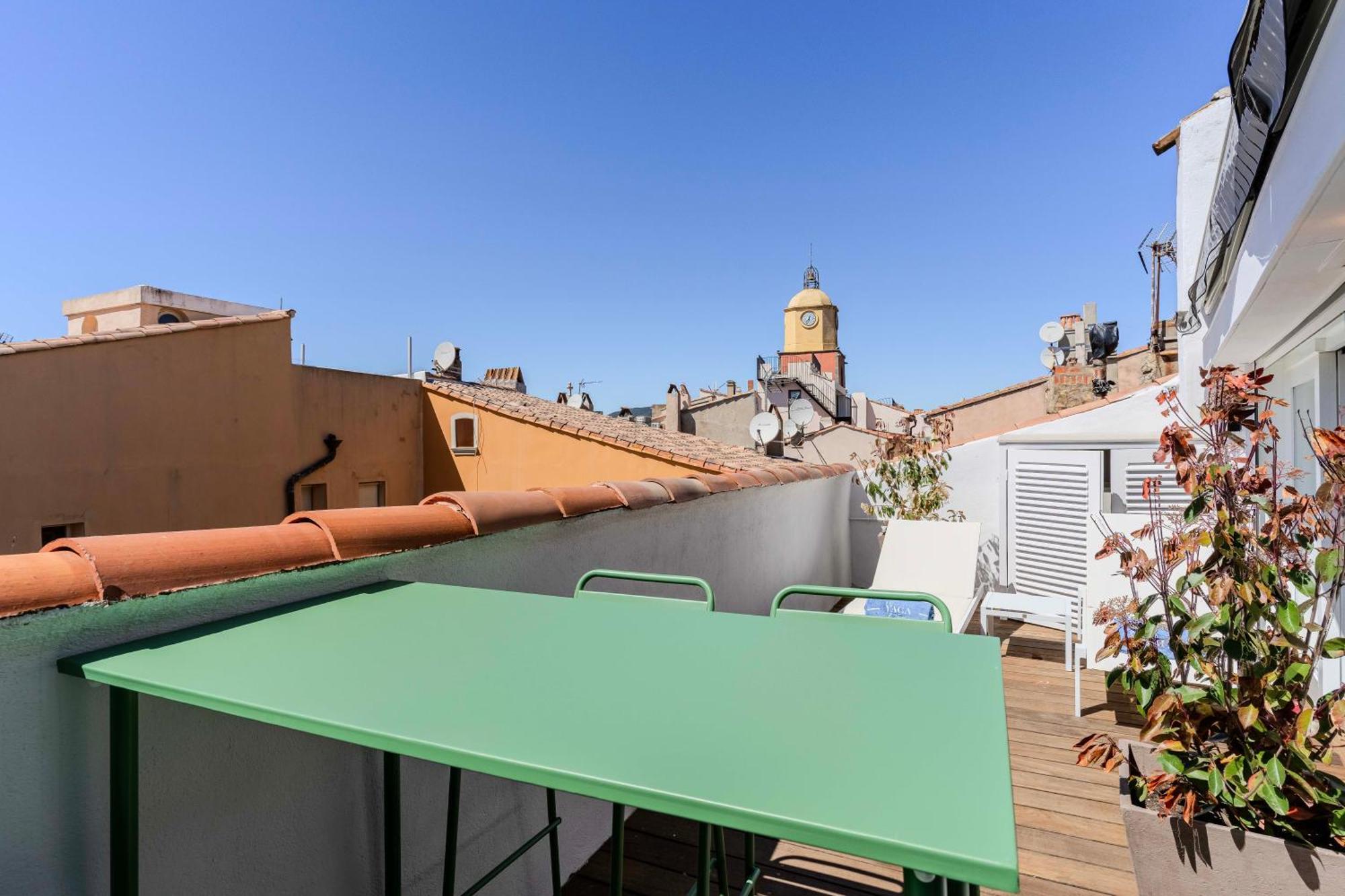 By Le Yaca * Saint-Tropez