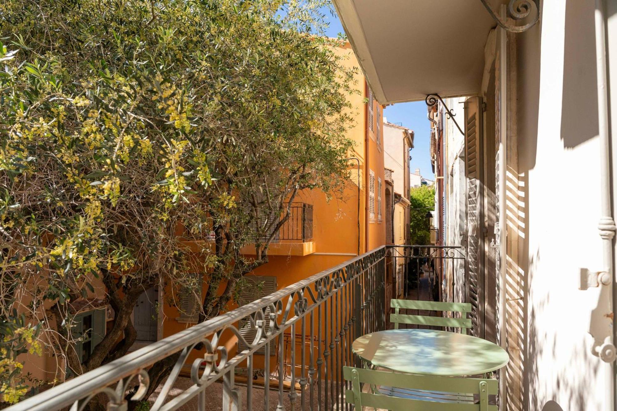By Le Yaca Aparthotel Saint-Tropez