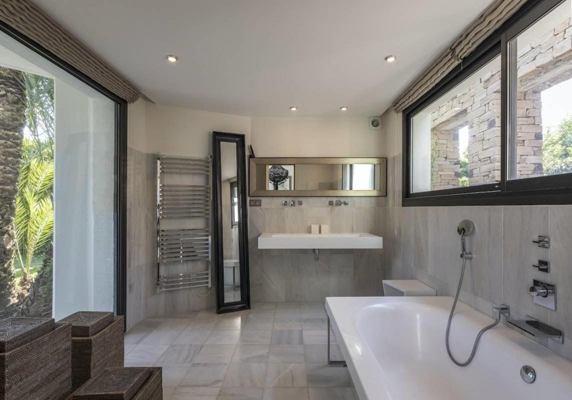 Villa Jaque In Tropez Near And Saint-Tropez