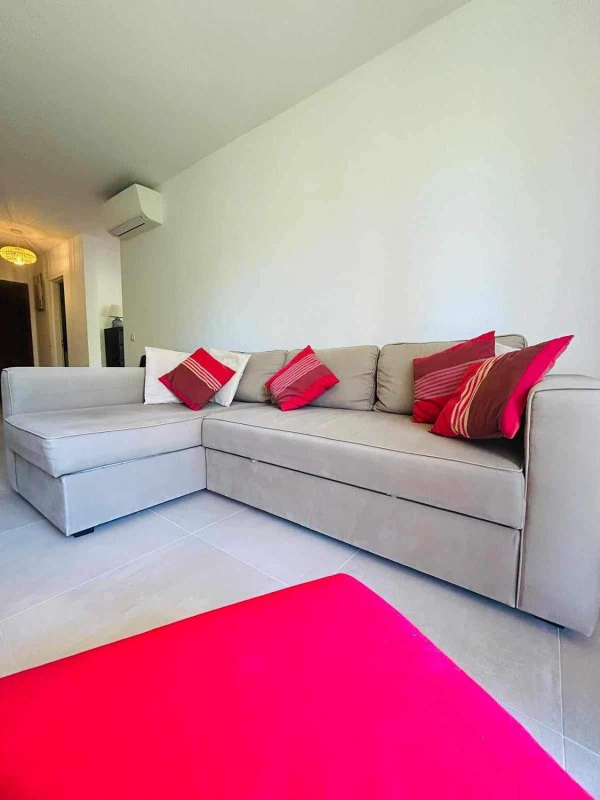 Heraclee Apartment
