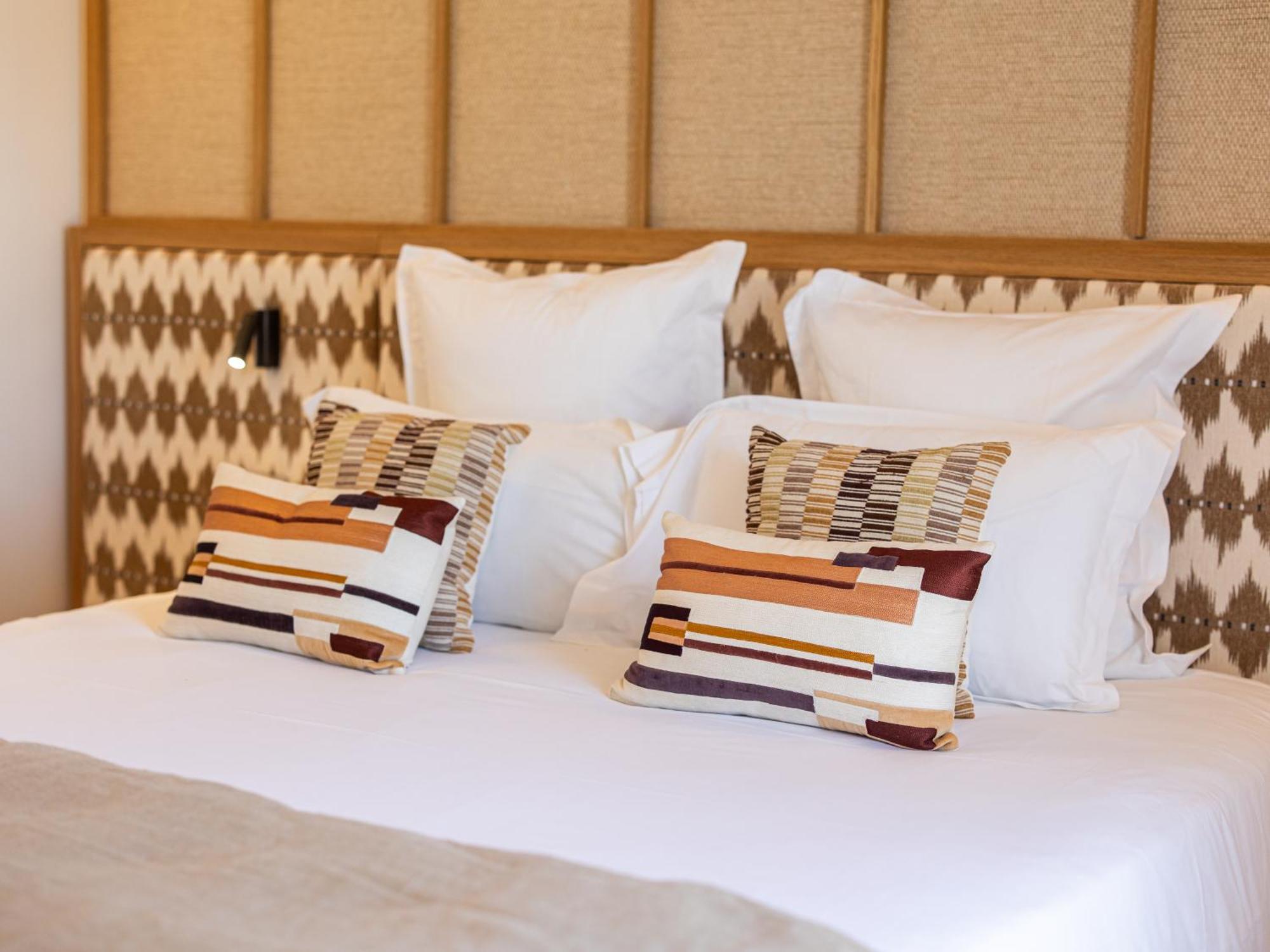 Lou Hotel 4*