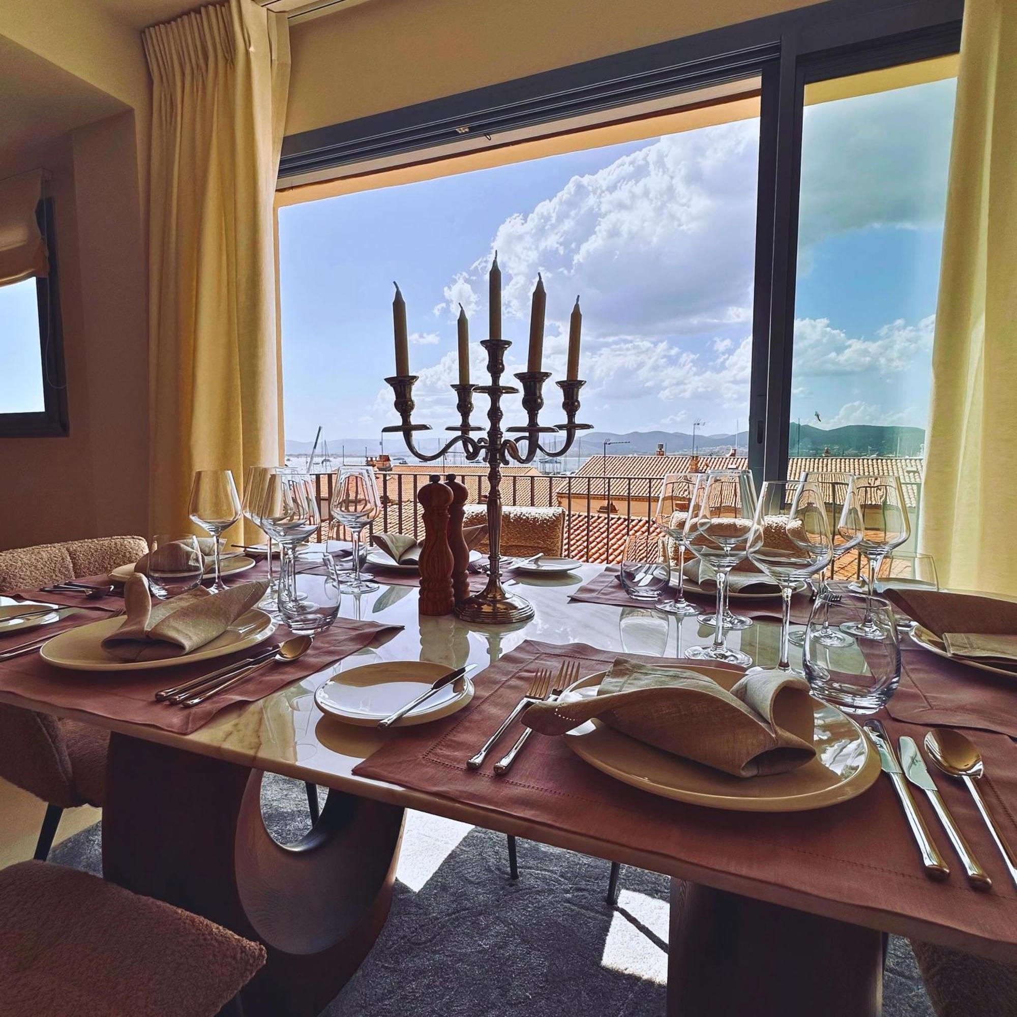 Villtak By Villtak Collection Saint-Tropez
