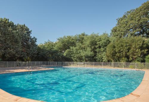 Apartment Tropez Centre En Style Piscine Ac 100m Saint-Tropez