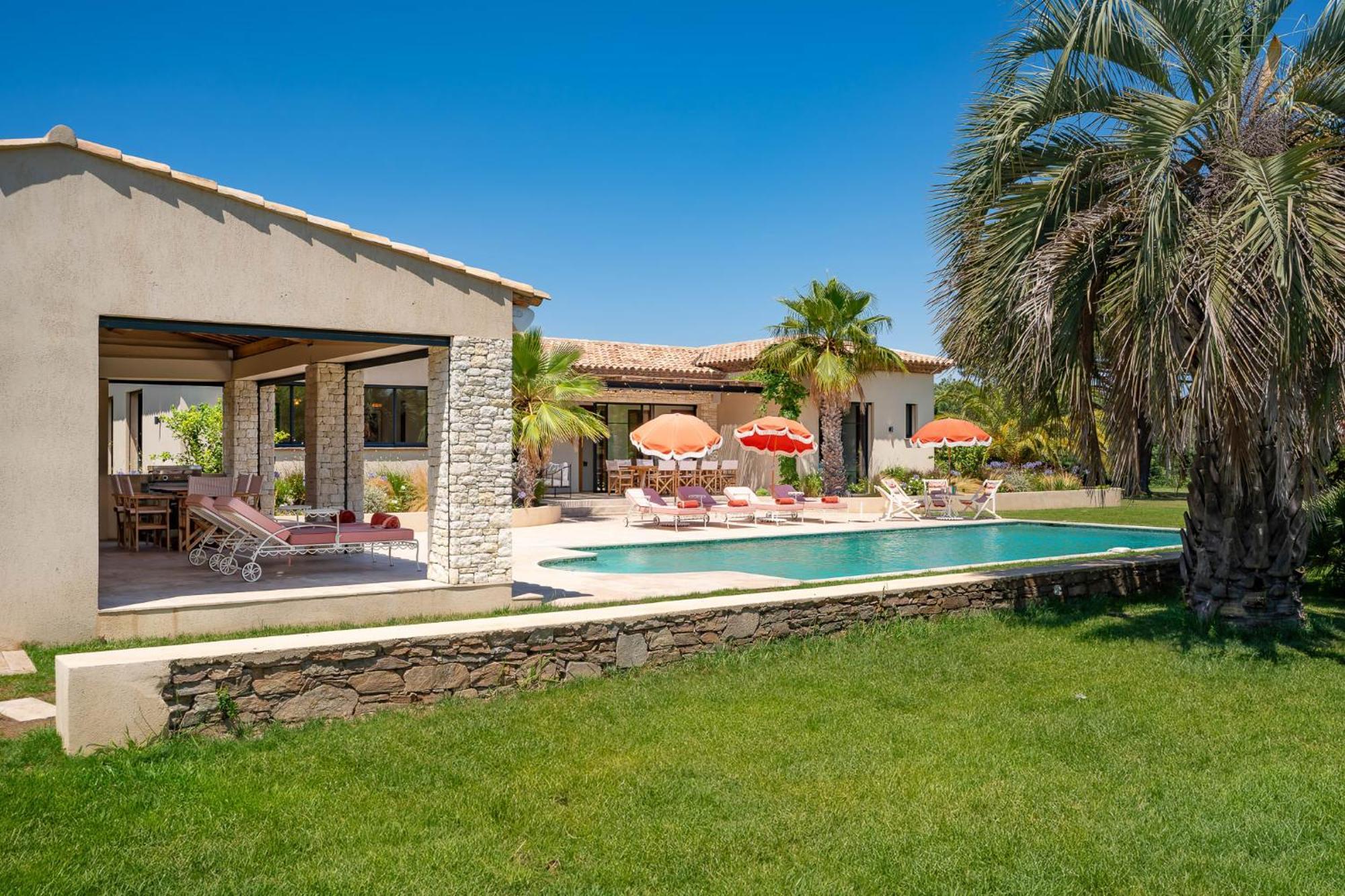 Utopia Villa *
