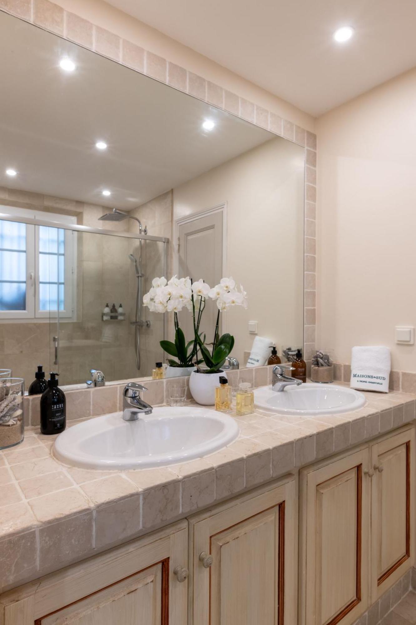 Les Maisons Du Sud Aparthotel 3*