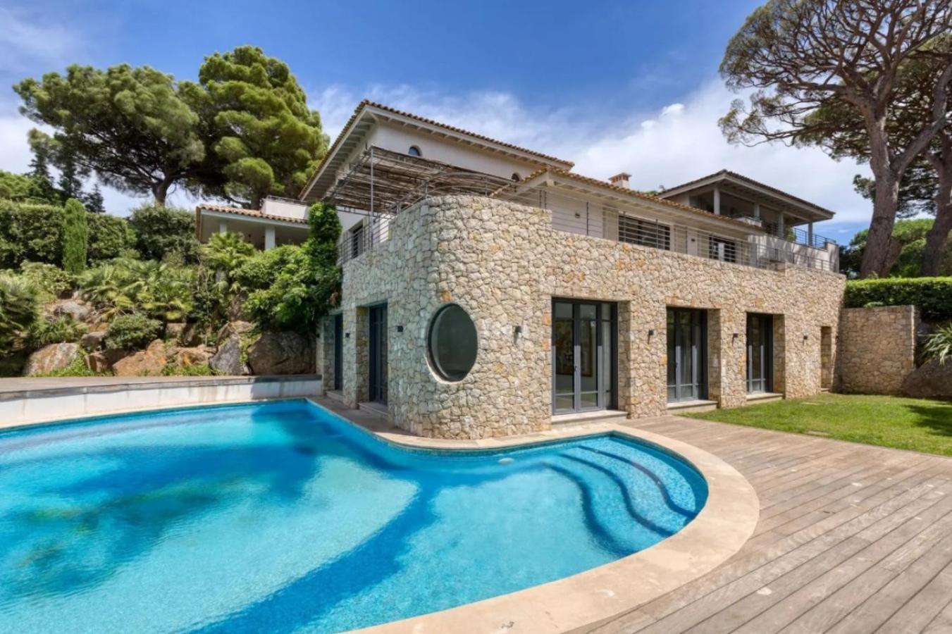 Parra Villa