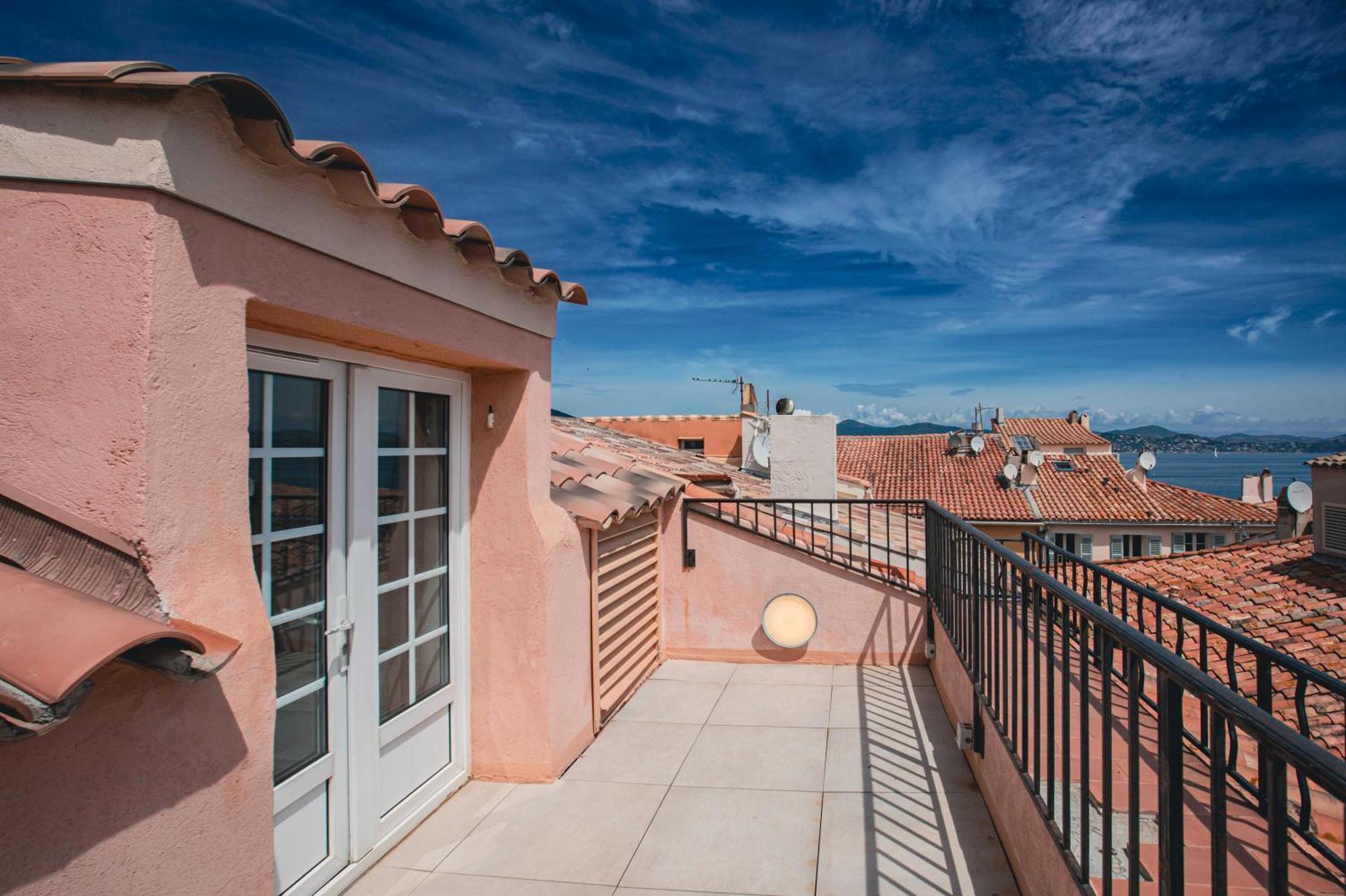 Sublime Flat Sea View - Tropez Apartment