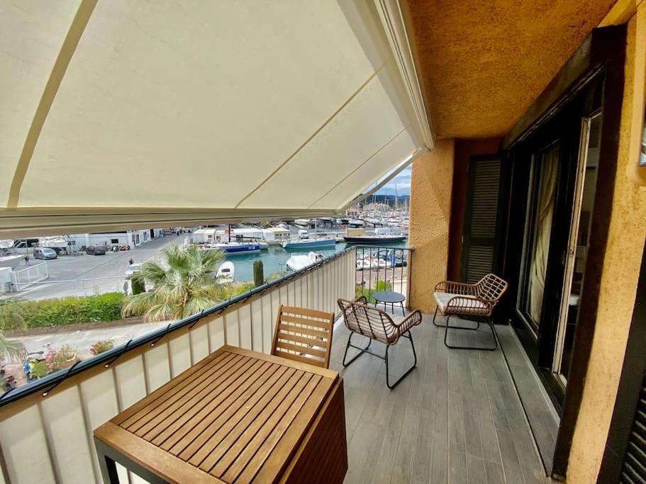 Marinesappartement, 2min Plage, Acces Direct Port Apartment