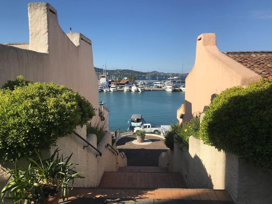 Marinesappartement, 2min Plage, Acces Direct Port Apartment