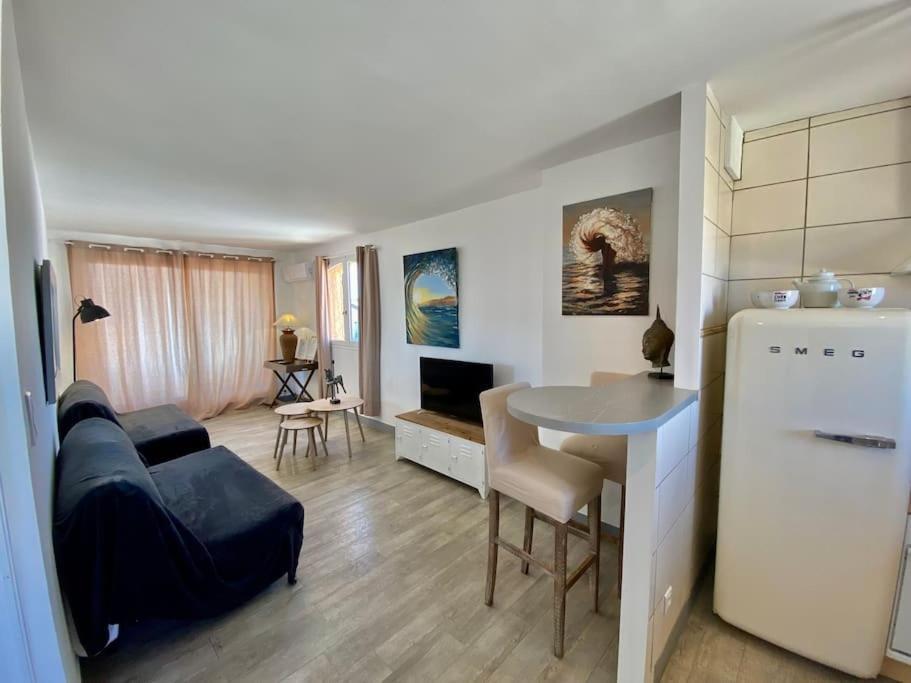 Marinesappartement, 2min Plage, Acces Direct Port