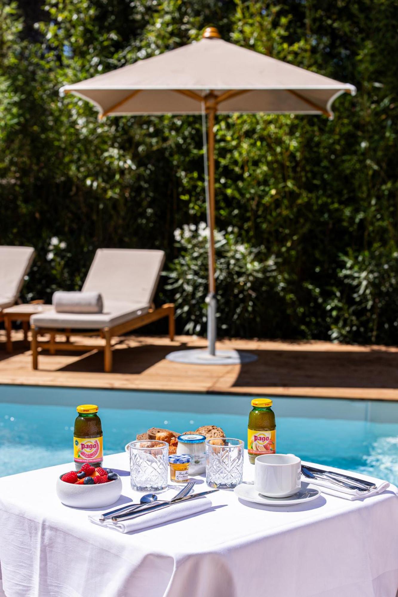 Lou Mare Hotel