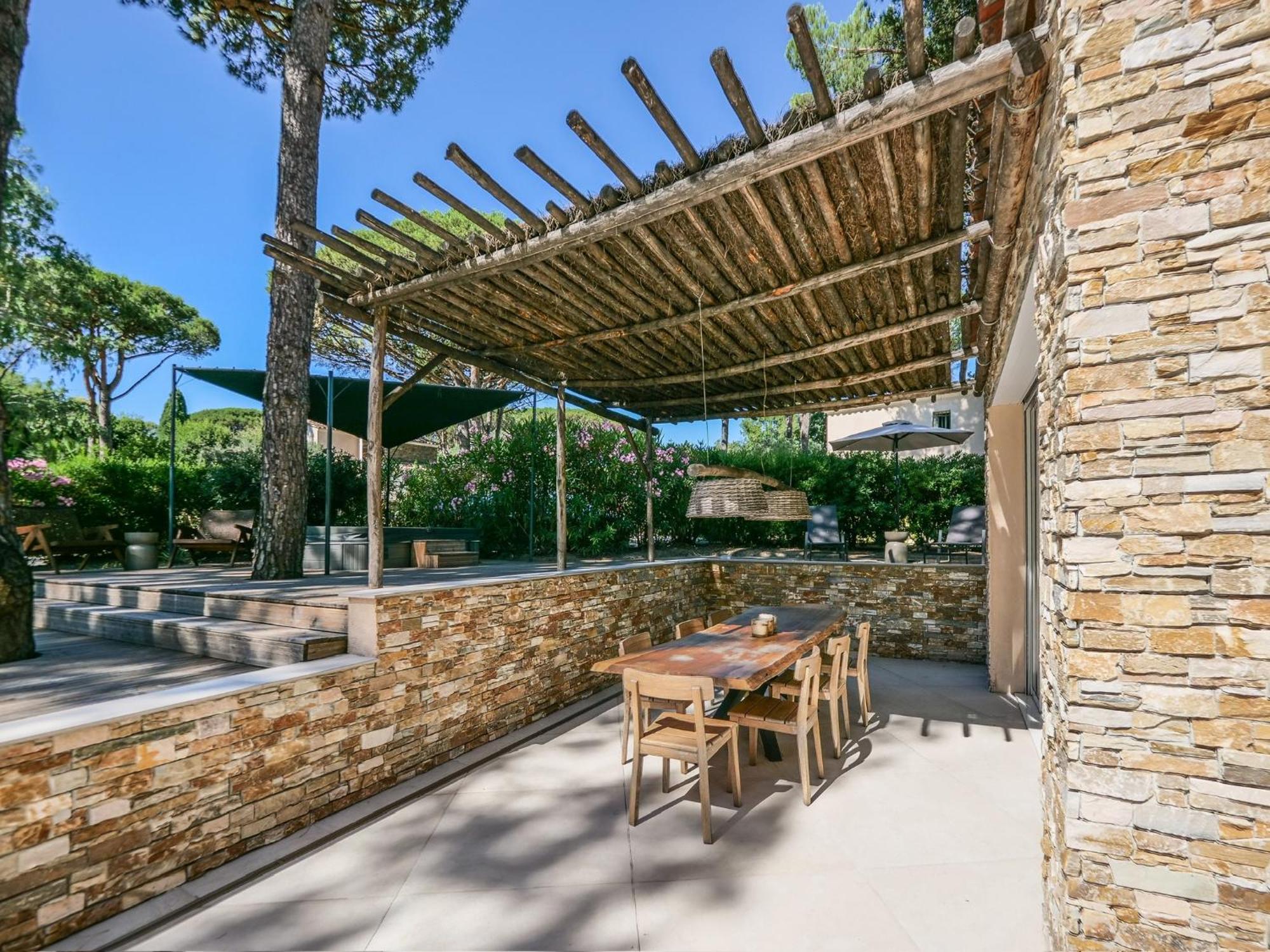 Pinede Proche Et Tropez