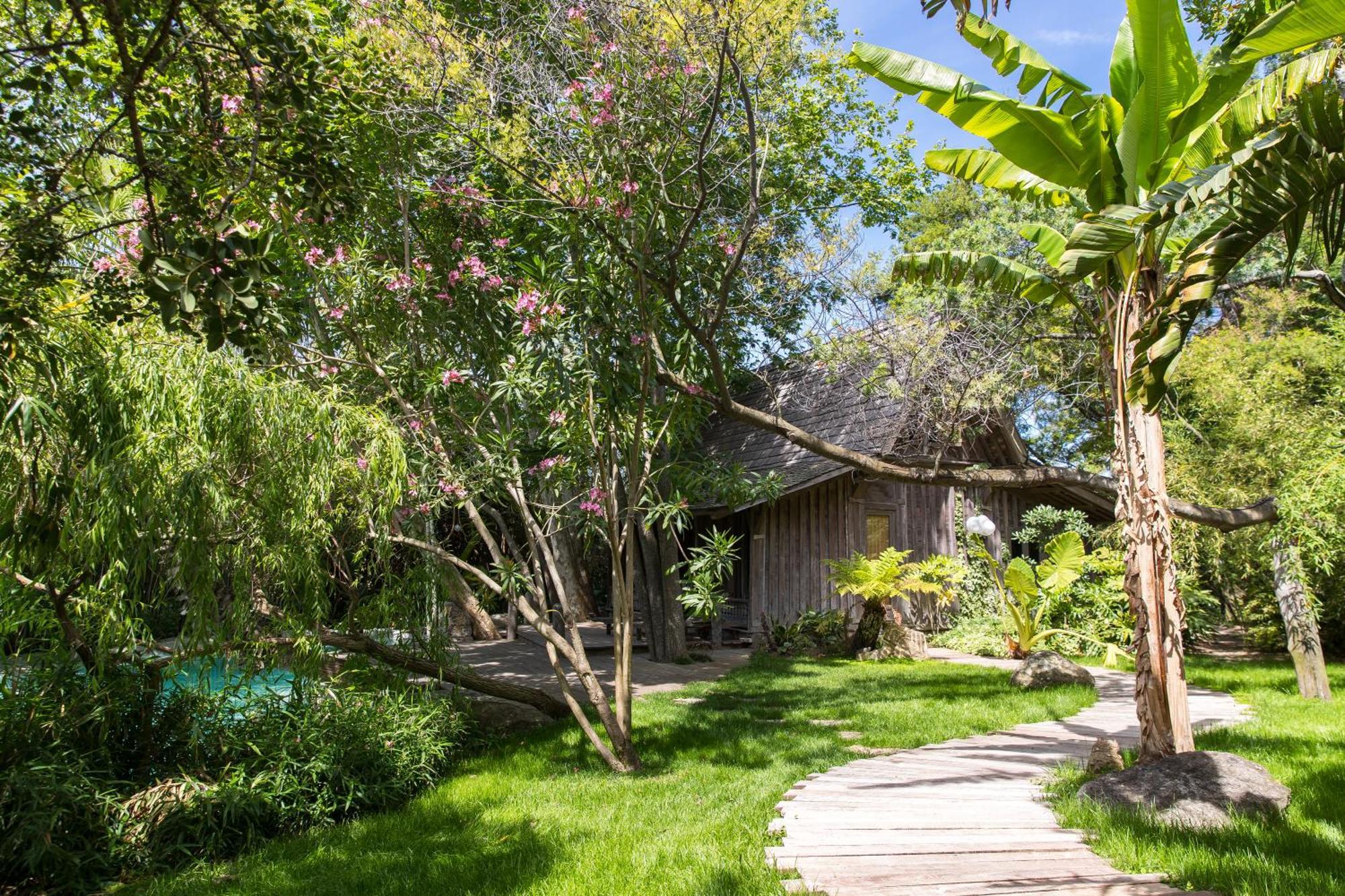 Domaine Les Mesanges Guest house
