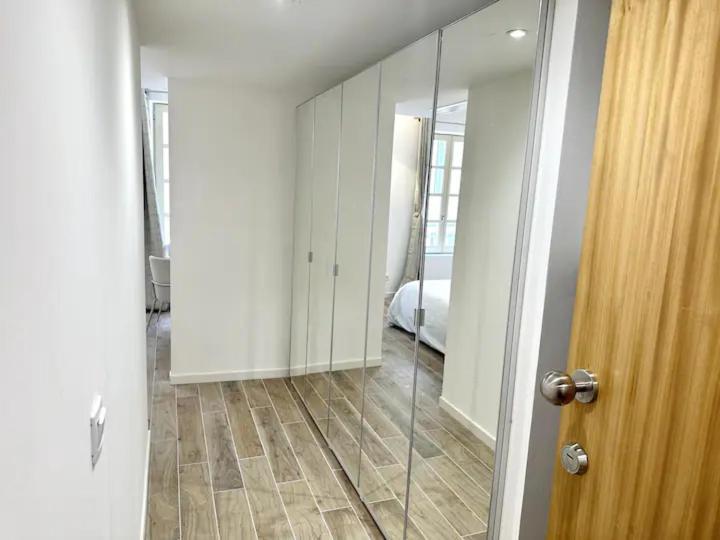 Apartment Magnifique 20m Du Port 15 Allard