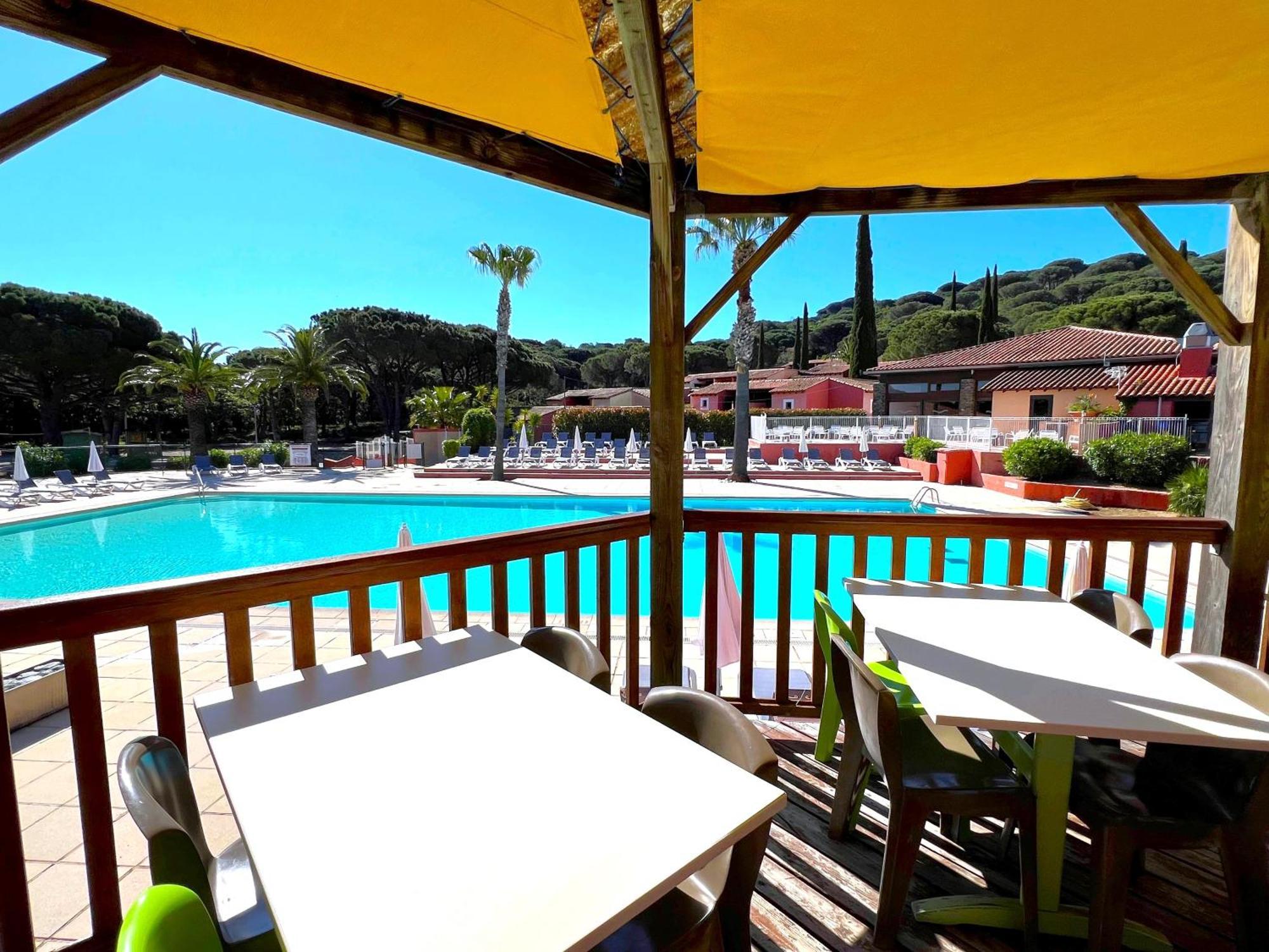 Village De - Le Sentier Des Pins Holiday park 3*