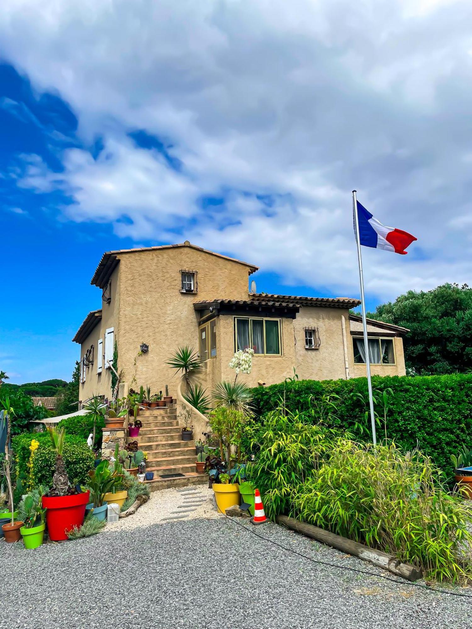 Chambre Privee Dans Provencale Homestay