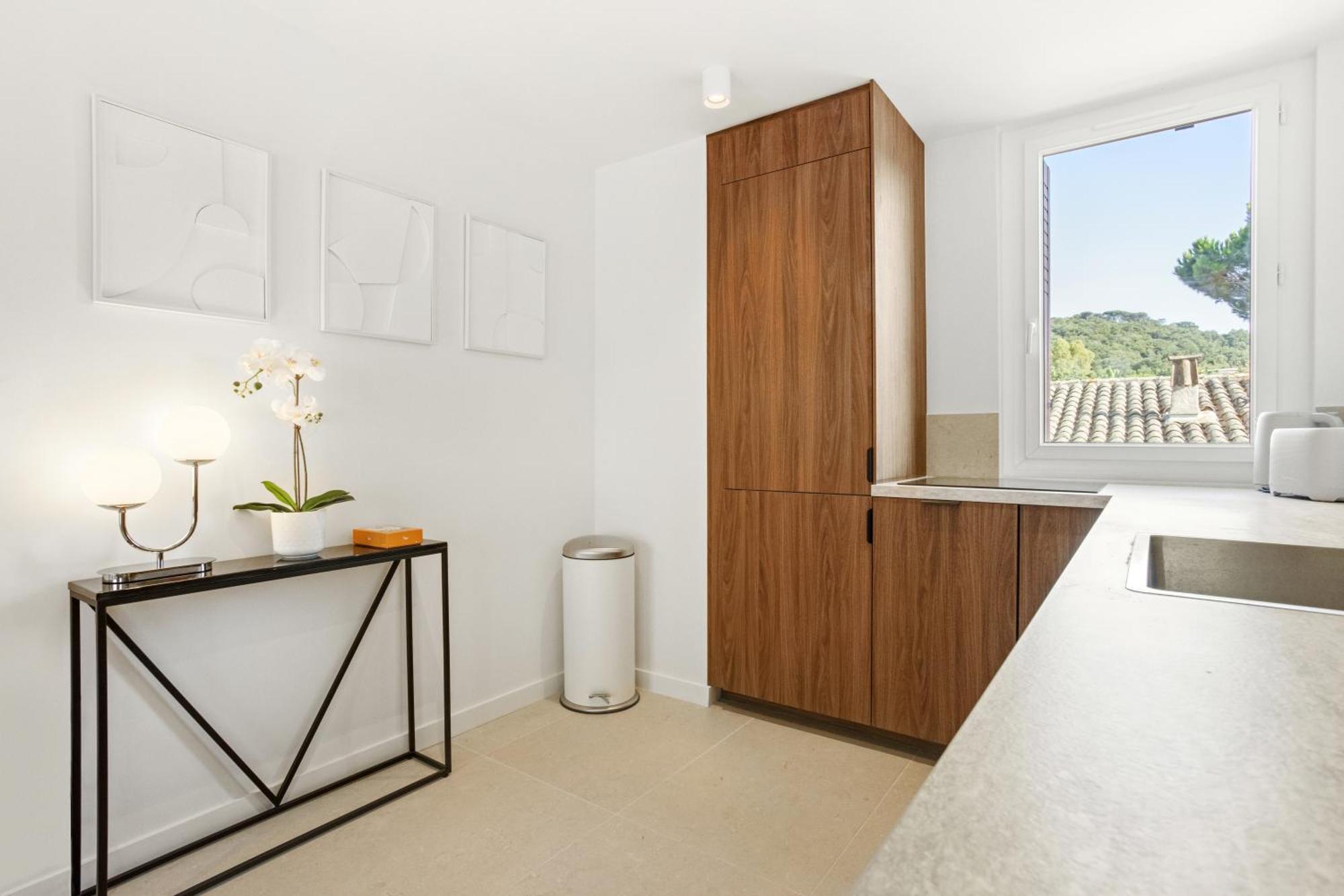 Magnifique 3 Pieces - Proximite Place Des Lices Avec Parking Apartment *