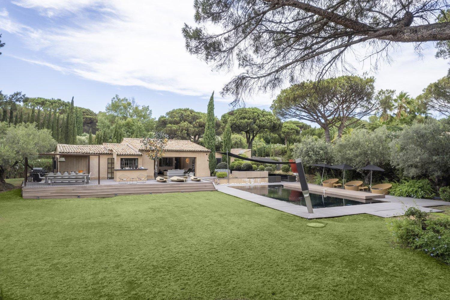 Villa Exclusive Modern In