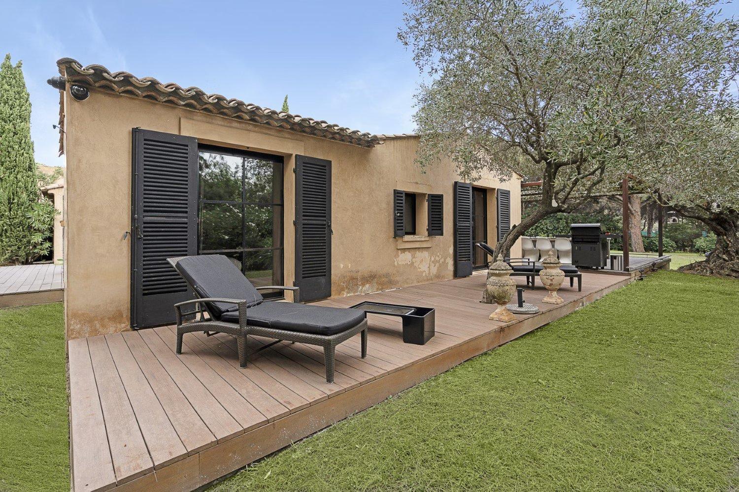 Exclusive Modern In *