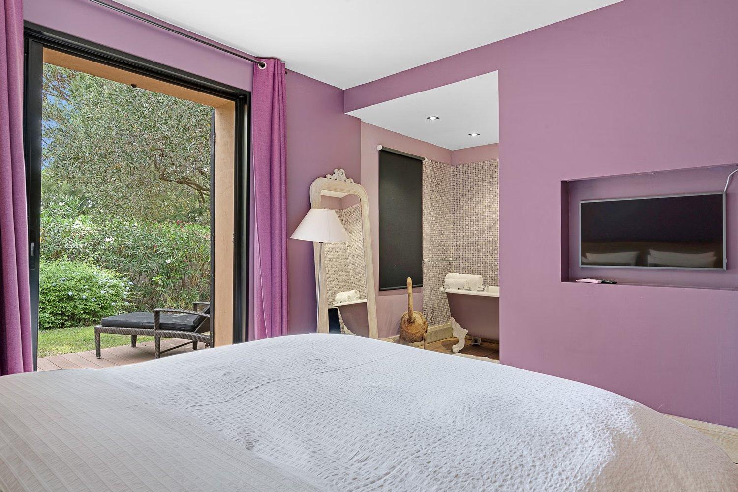 Exclusive Modern In Villa *