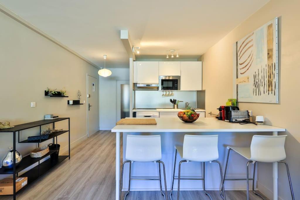 Apartment 2 Pieces, Piscine Et Parking Centre De St Tropez