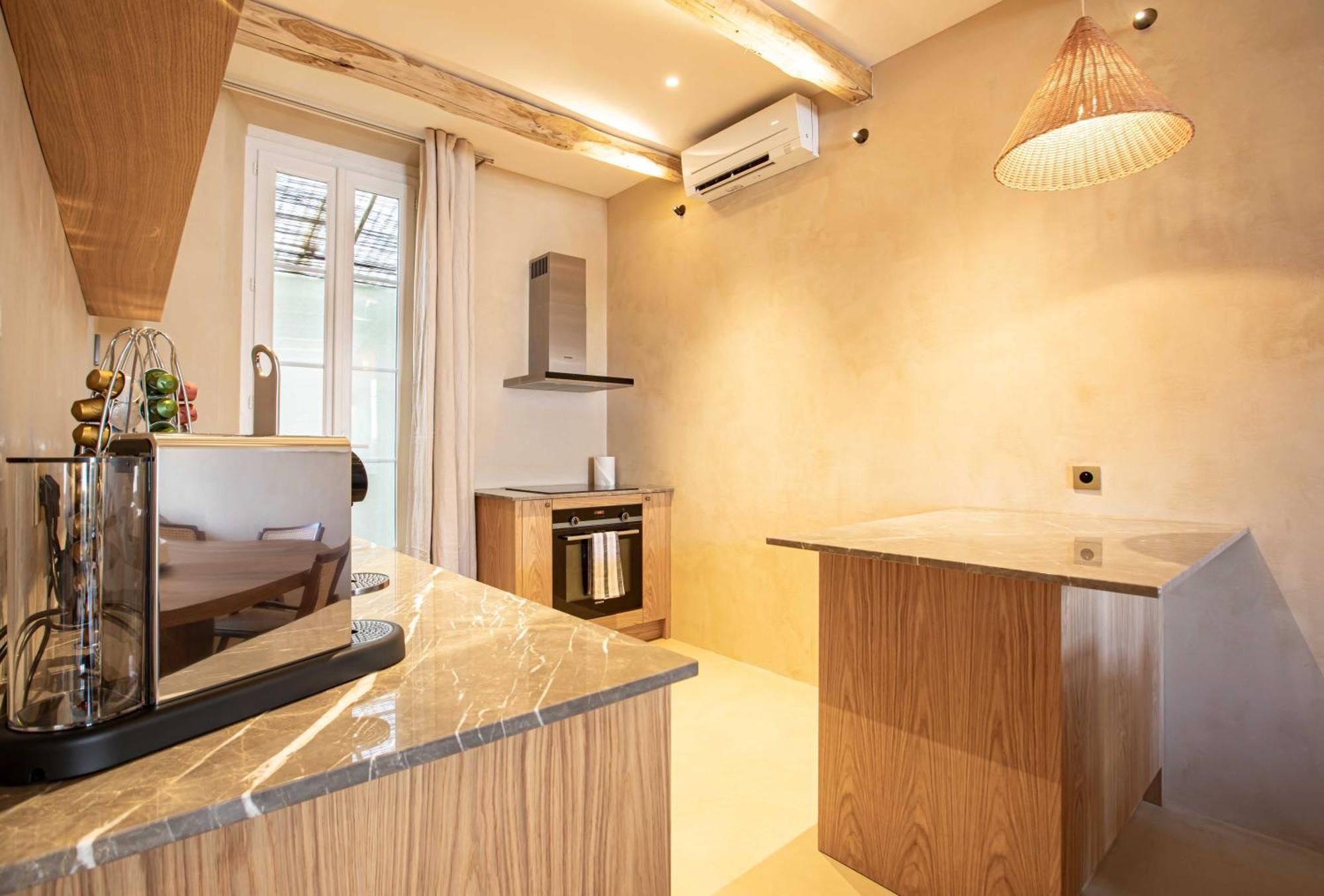 Magnificent - 2br-6p - Heart Of Saint-Tropez