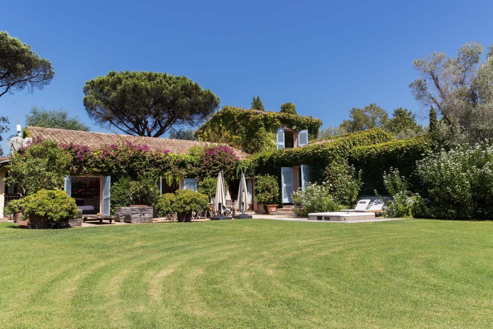 Domaine Les Mesanges 3* Gassin