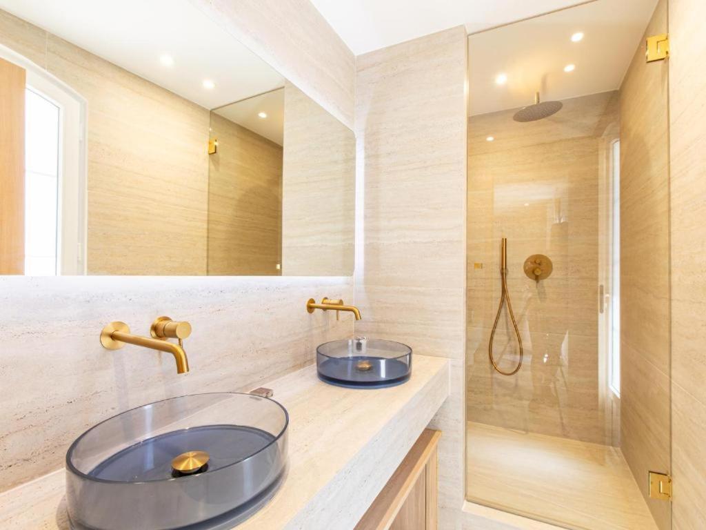 Apartment Le Clos De La Pinede Avec Ses Luxueuses 300 E Par Chambre Saint-Tropez