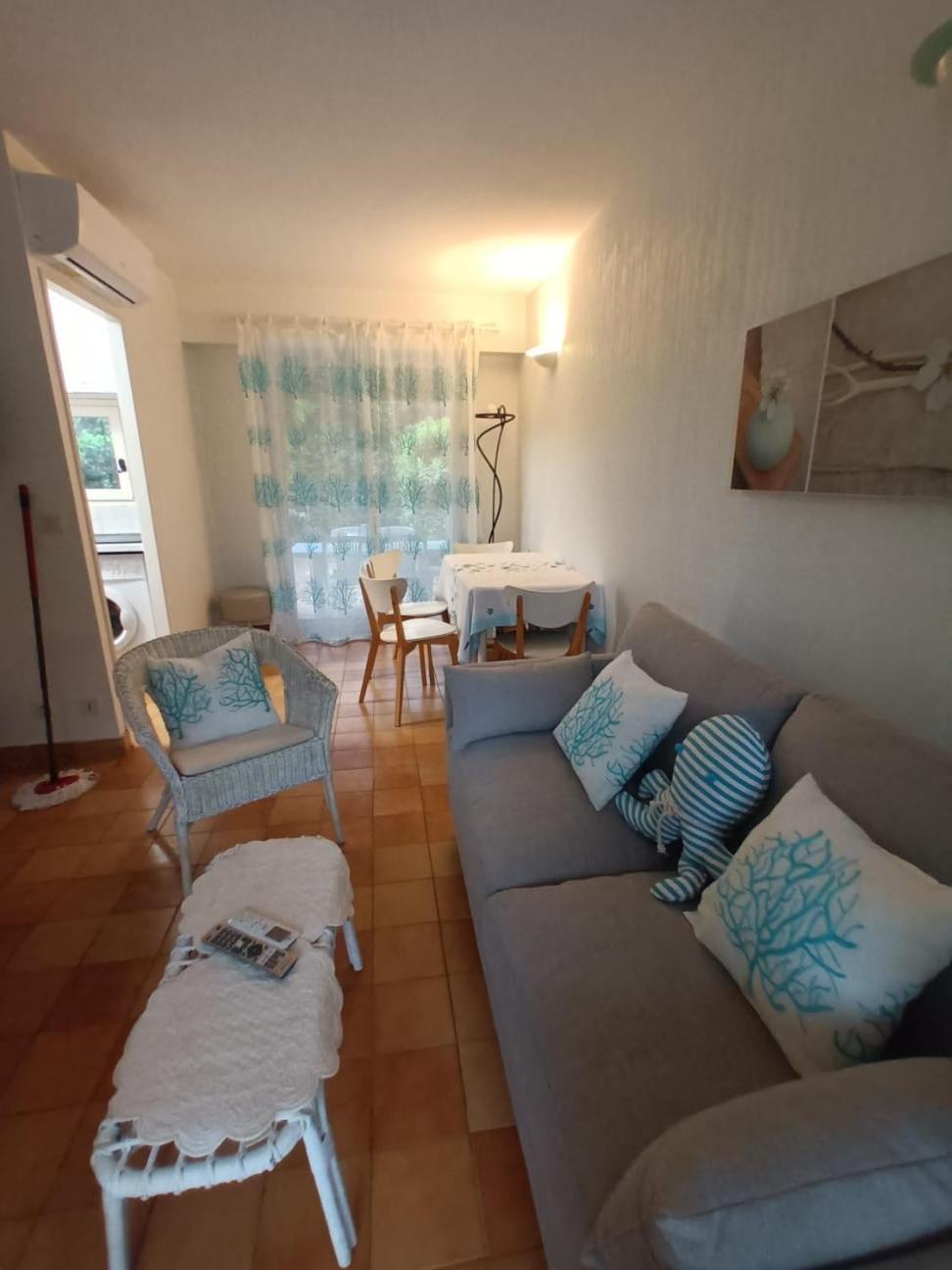 Petite Maison A L Entree De St Tropez *