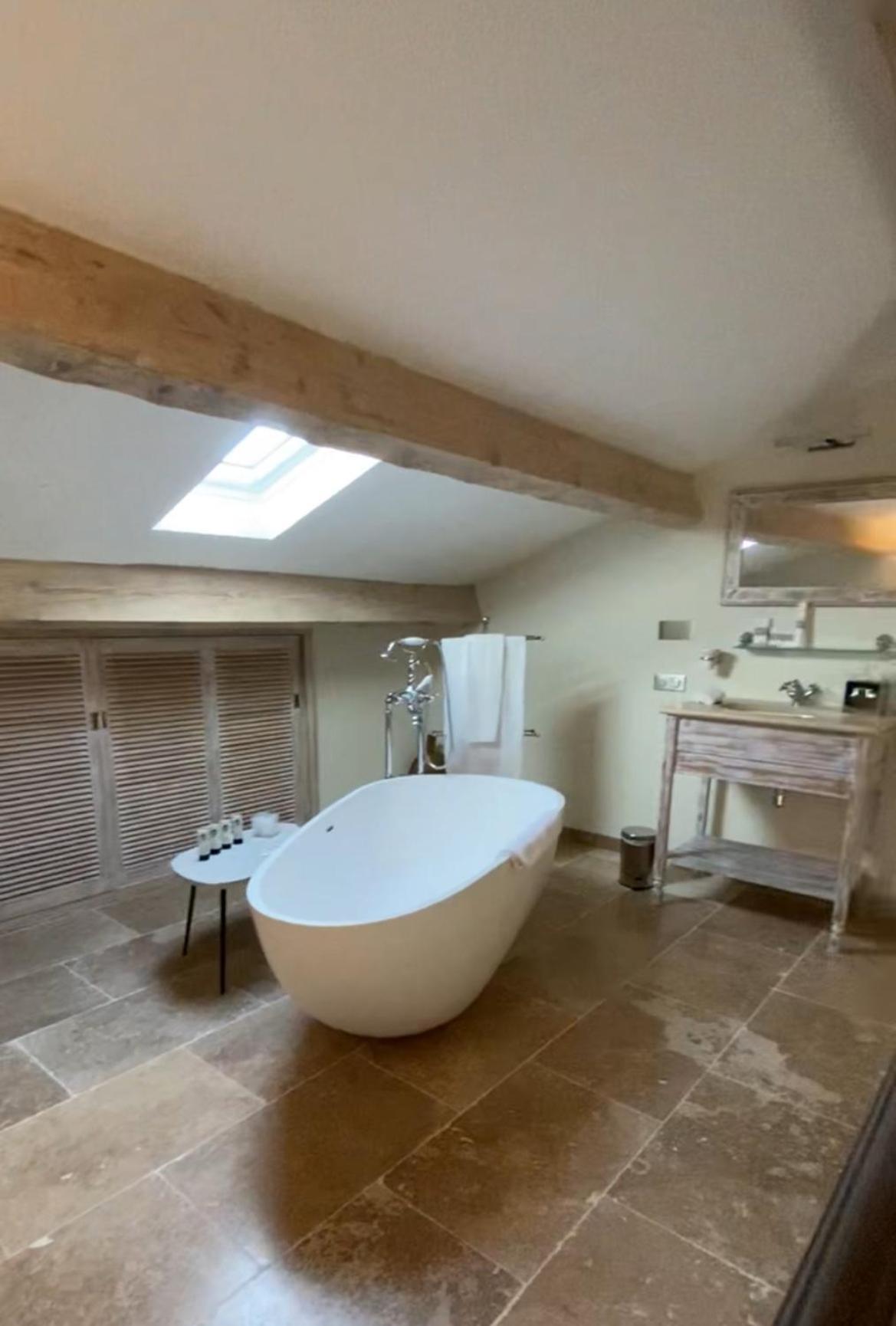 Hotel La Bastide Des Salins