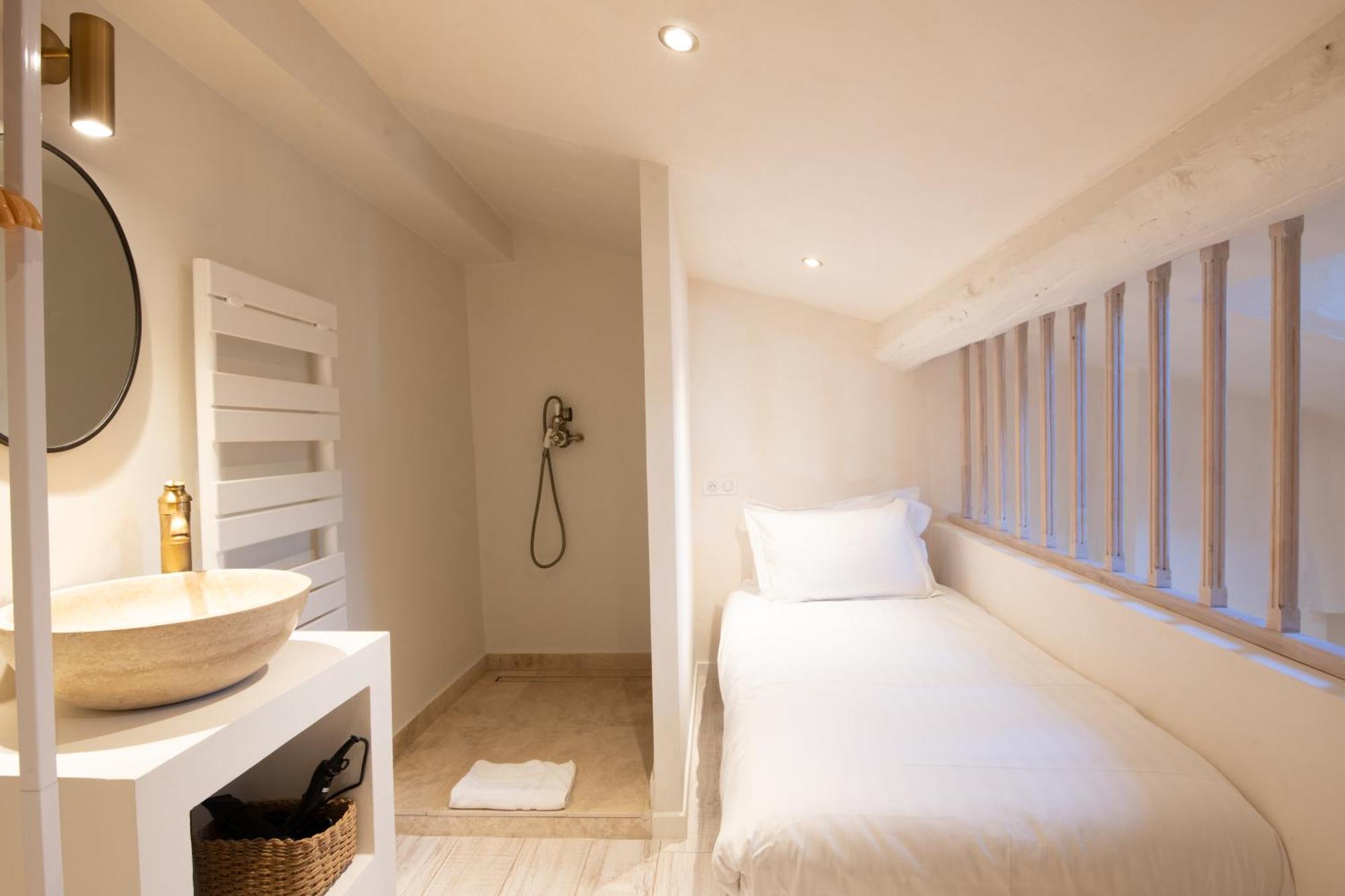 Apartment Pick A Flat's In Saint-tropez- Rue Du Portail Neuf
