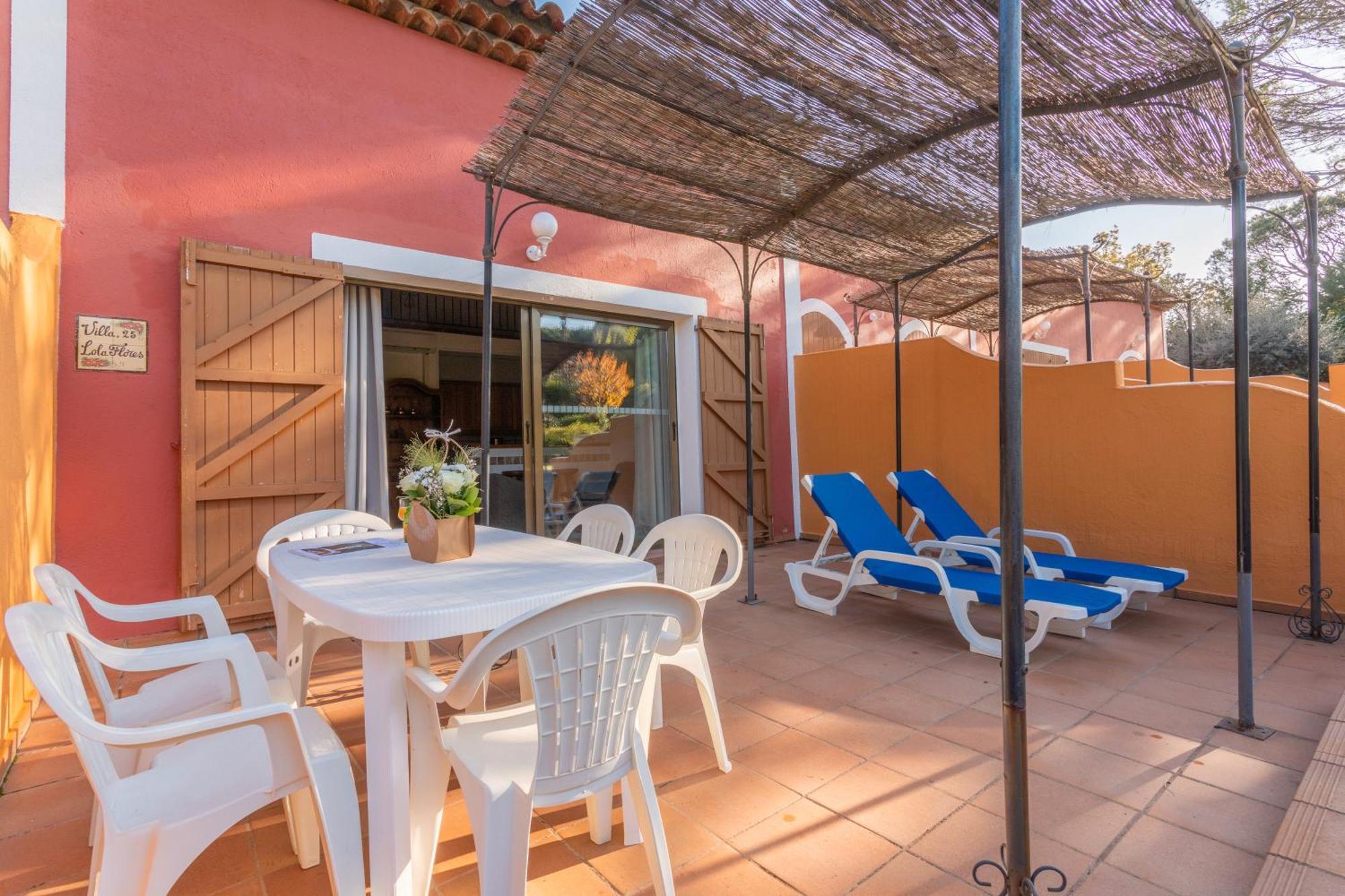 Villa 25 Lola Flores