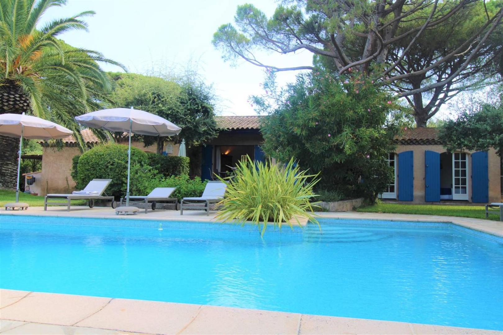 Sanderling - A 3 Km De St-tropez - Climatisee Avec Piscine Privee
