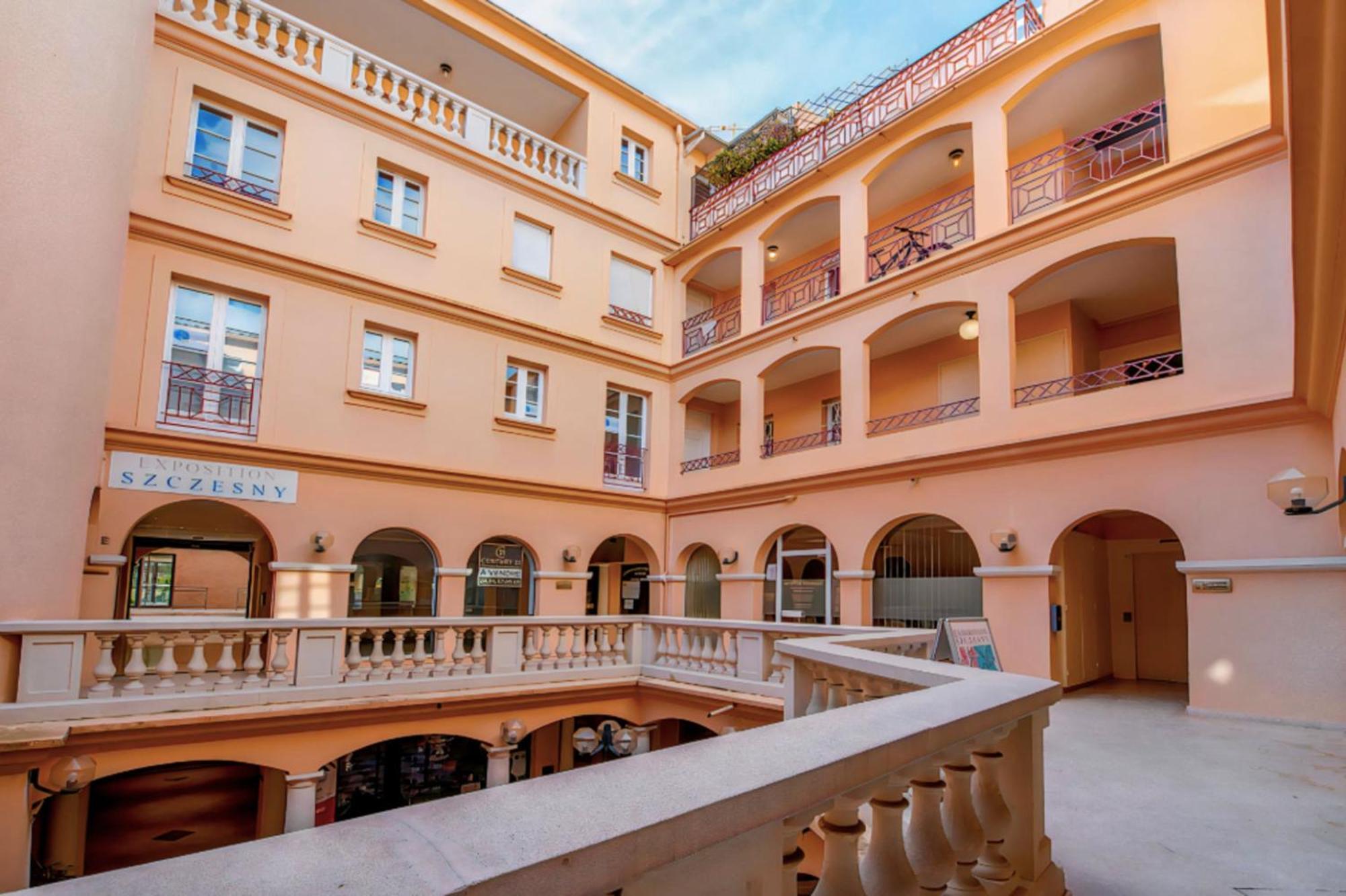 Apartment Superb In The Heart Of Saint-Tropez