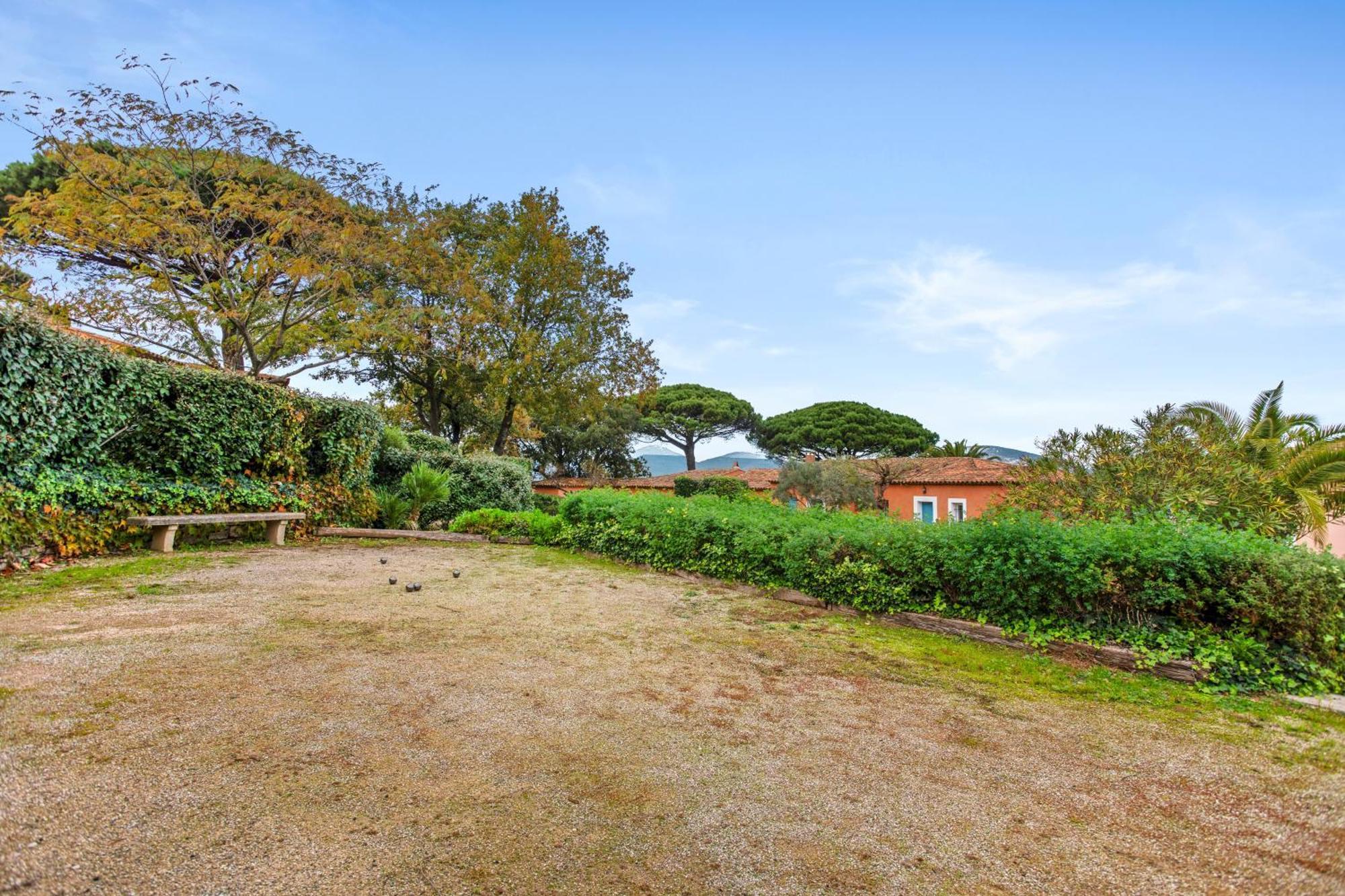 Le Tropezien - Vue A 180, 3 Chambres, Jardin & Piscine *