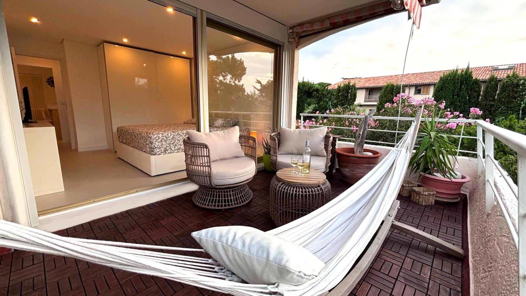 Jardin Terrasse Eden Tropez - Parking Pool Ac 4p