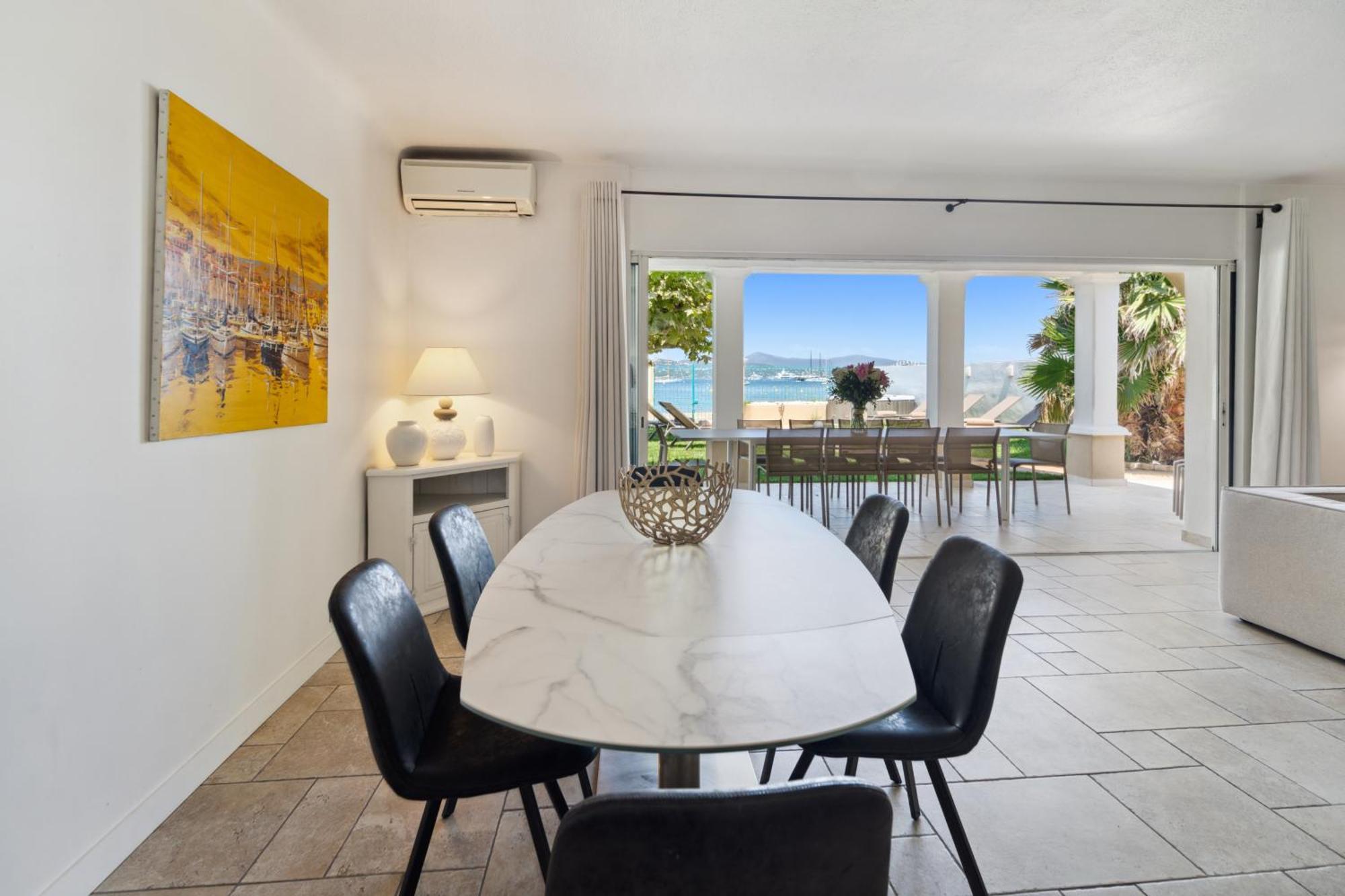 Villa La Desirade - Les Pieds Dans L'eau - La Bouillabaisse - St Tropez - 14 Personnes Saint-Tropez