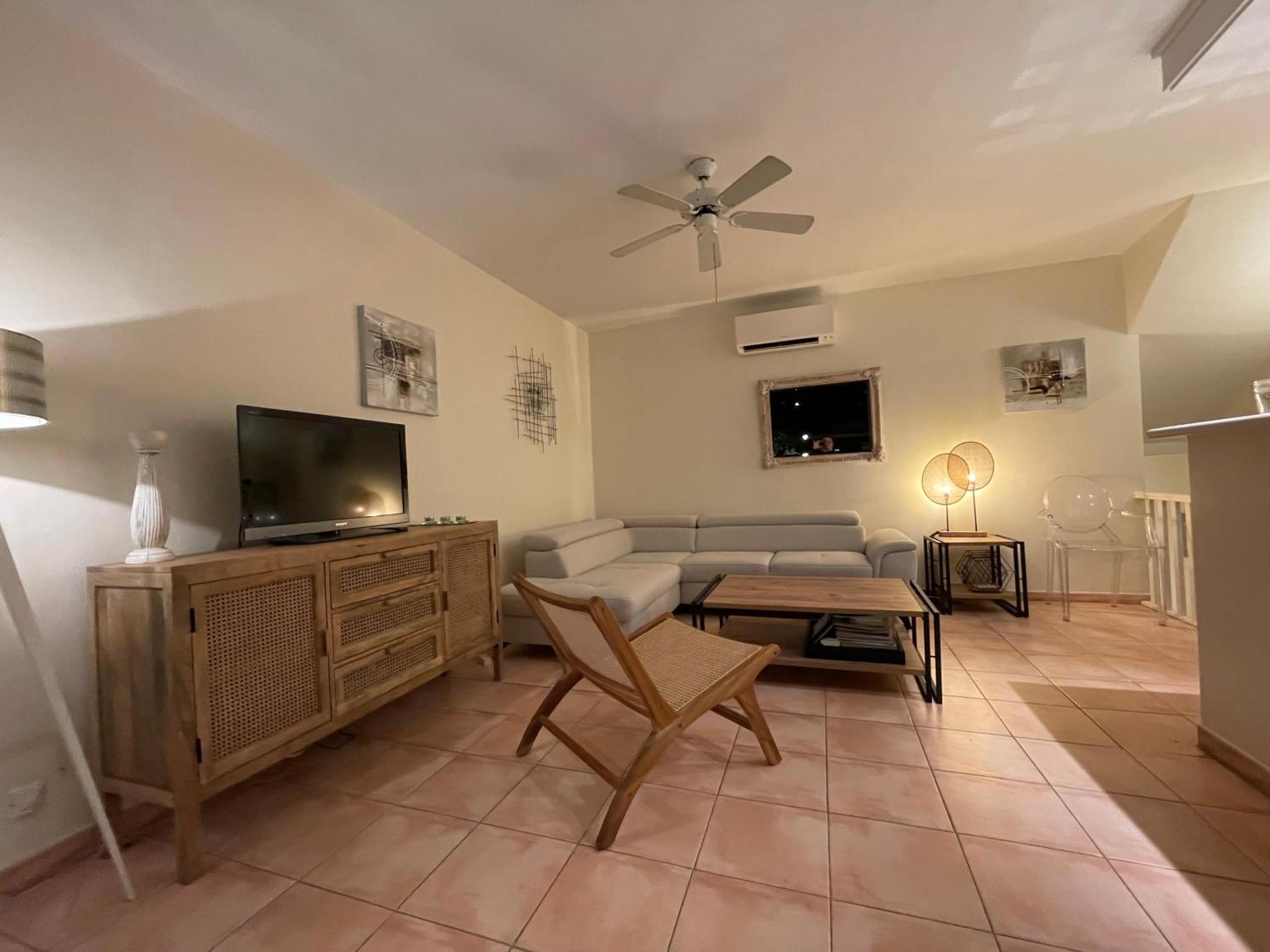 60m2 Piscine Au Coeur De Apartamento *