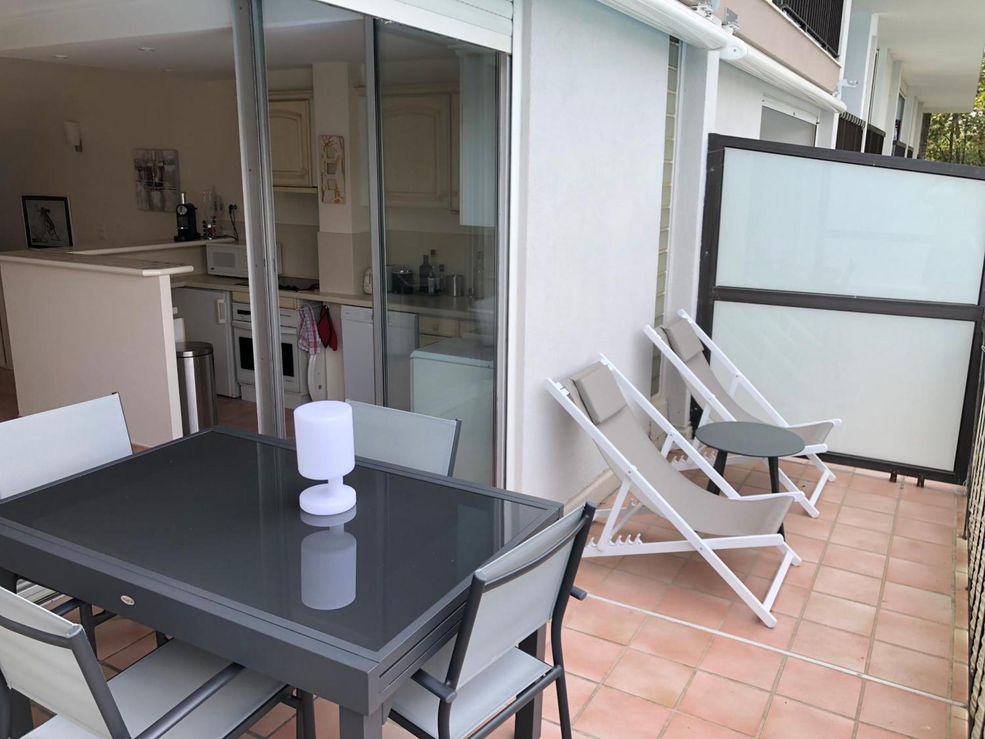 60m2 Piscine Au Coeur De Apartamento *