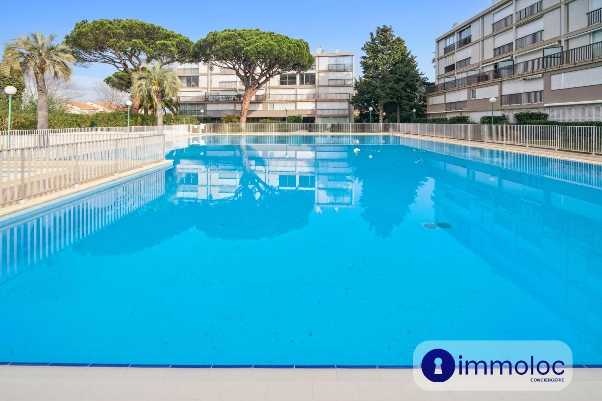 Apartment Air-conditioned With Swimming Pool In St Tropez Saint-Tropez